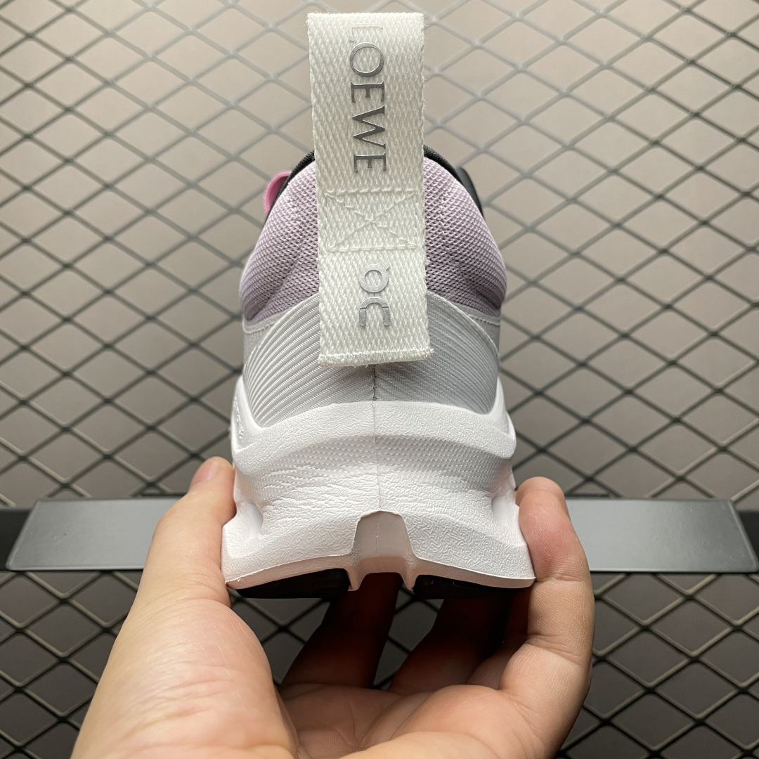 图片[2]-纯原版 Loewe x ON 罗意威昂跑联名 Cloudtilt 2.0 系列 L929282X17 市售最高品质出货 全系列配色均原鞋购入开发打造 全新独立私模 高端零售 外贸平台充正品质 独家定制全套包装 内含防尘袋一个 注意：售后需完整退回 尺码：36 36.5 37 38 38.5 39-选品中心