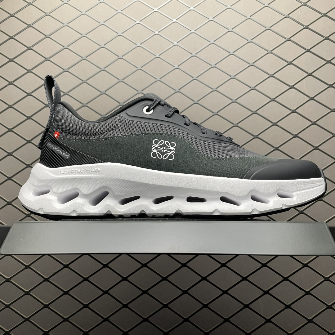 图片[6]-纯原版 Loewe x ON 罗意威昂跑联名 Cloudtilt 2.0 系列 M929282X17-1100 市售最高品质出货 全系列配色均原鞋购入开发打造 全新独立私模 高端零售 外贸平台充正品质 独家定制全套包装 内含防尘袋一个 注意：售后需完整退回 尺码：36 36.5 37 38 38.5 39 40 40.5 41 42 42.5 43 44 44.5 45 46-选品中心