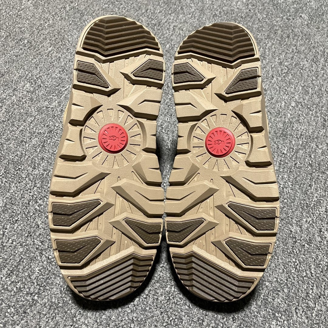 图片[3]-平台外贸专供 UGG Burleigh Chukka 男士中帮雪地靴 1151773 十年品牌制鞋代工厂生产线出品 注重每一处细节 隆丰A级真羊皮毛一体 完全遵循ZP工艺流程打造 尺码：40 41 42 43 44 45-选品中心