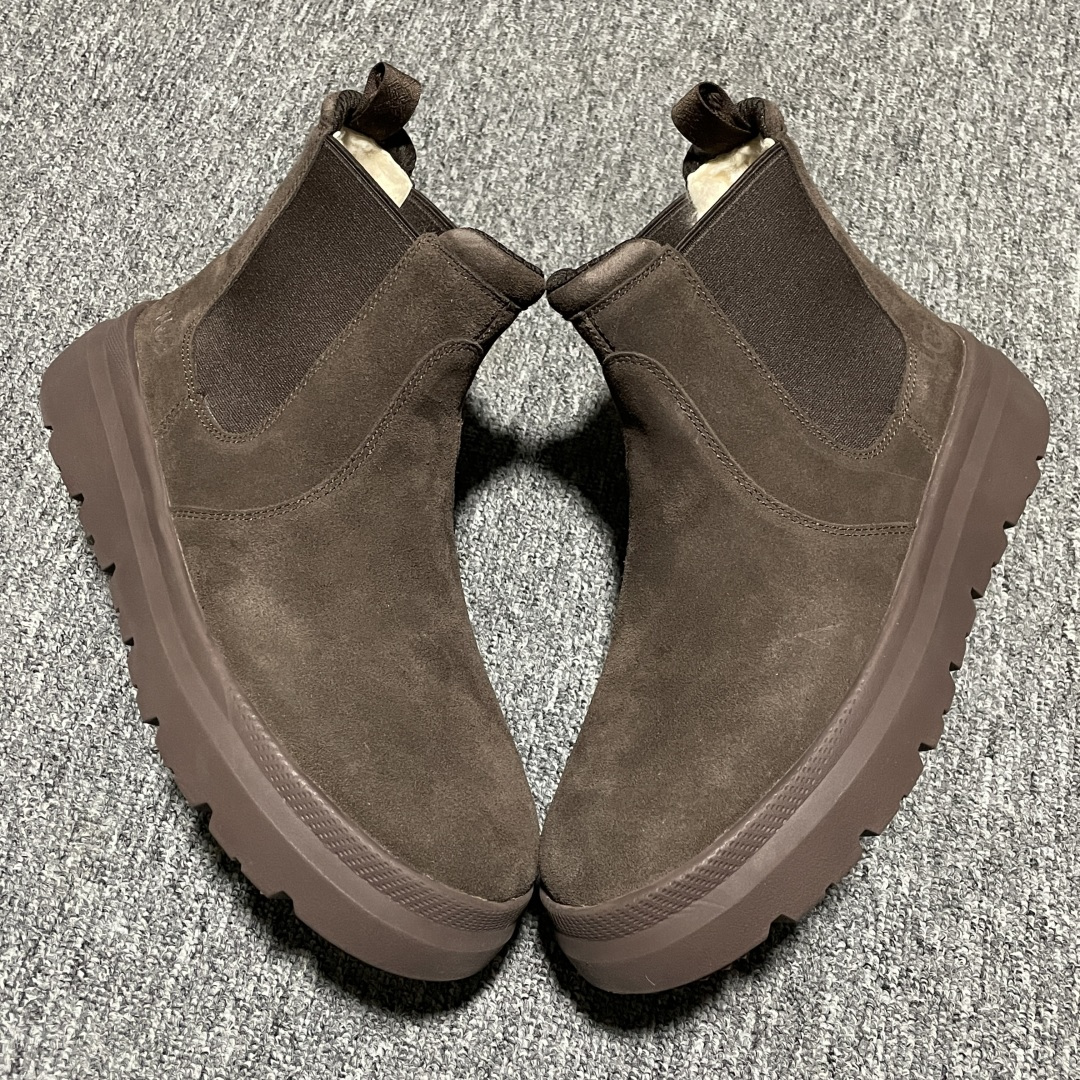 图片[2]-平台外贸专供 UGG Burleigh Chelsea 切尔西 男士高帮雪地靴 1152050 十年品牌制鞋代工厂生产线出品 注重每一处细节 隆丰A级真羊皮毛一体 完全遵循ZP工艺流程打造 尺码：40 41 42 43 44 45-选品中心