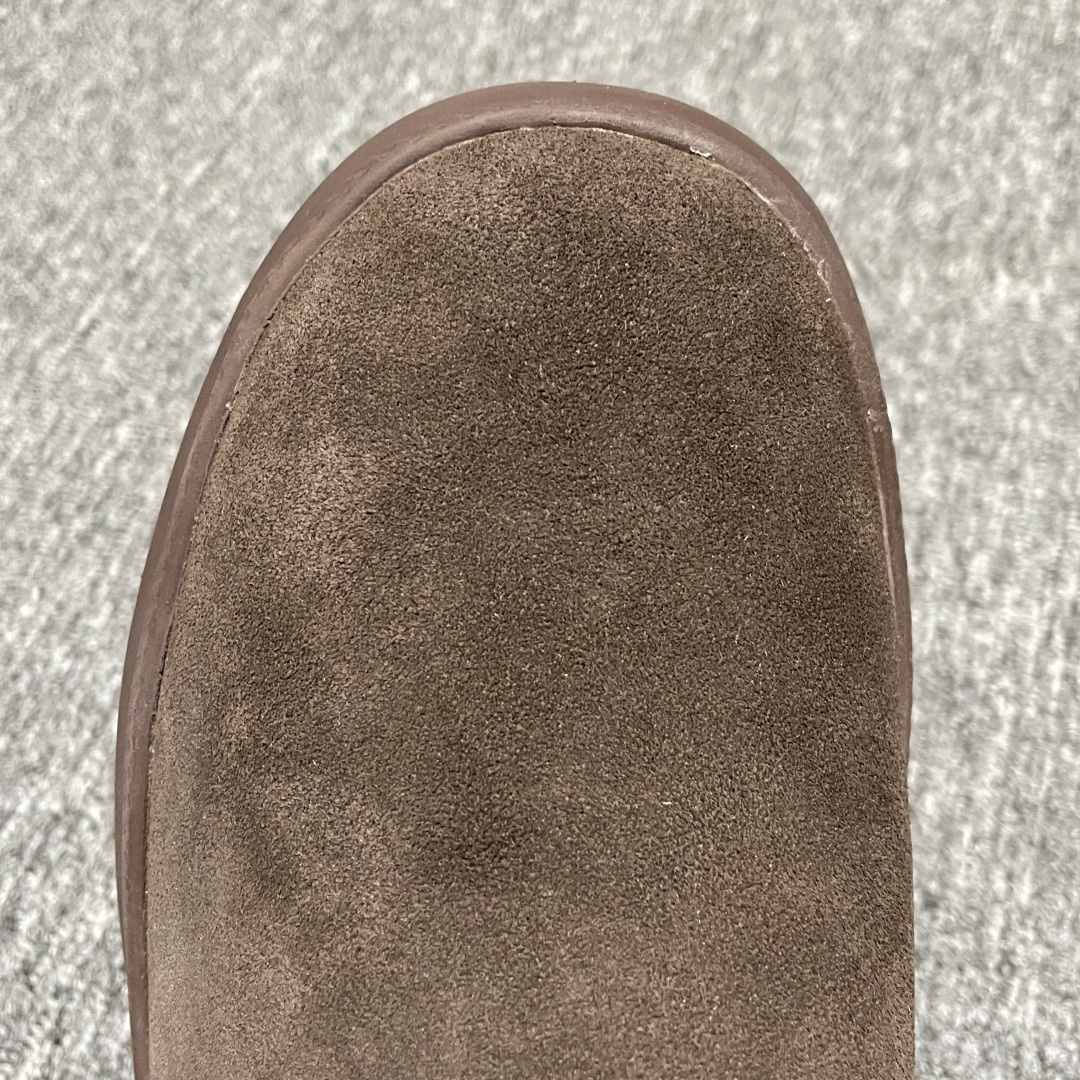 图片[7]-平台外贸专供 UGG Burleigh Chelsea 切尔西 男士高帮雪地靴 1152050 十年品牌制鞋代工厂生产线出品 注重每一处细节 隆丰A级真羊皮毛一体 完全遵循ZP工艺流程打造 尺码：40 41 42 43 44 45-选品中心