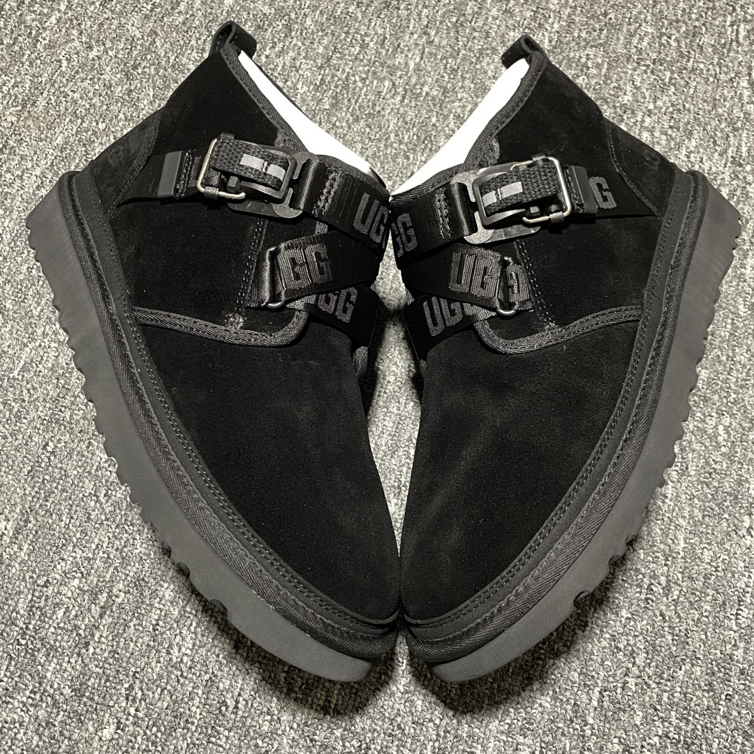 图片[2]-平台外贸专供 UGG Neumel 男士雪地靴 1130720 外贸平台充Z 高端零售专供品质 十年品牌制鞋代工厂生产线出品 注重每一处细节 隆丰A级真羊皮毛一体 完全遵循ZP工艺流程打造 尺码：39 40 41 42 43 44 45-选品中心
