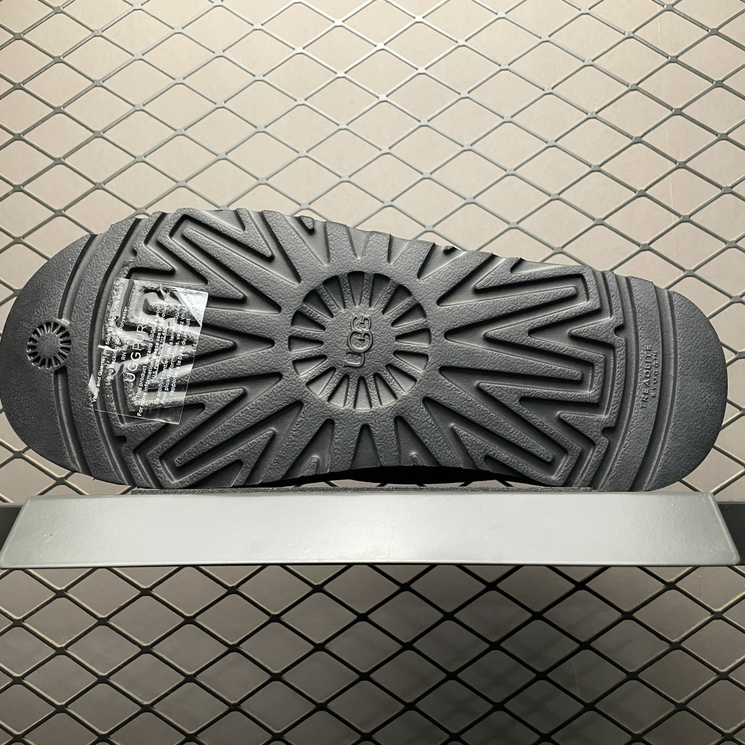 图片[5]-平台外贸专供 UGG Neumel 男士雪地靴 1130720 外贸平台充Z 高端零售专供品质 十年品牌制鞋代工厂生产线出品 注重每一处细节 隆丰A级真羊皮毛一体 完全遵循ZP工艺流程打造 尺码：39 40 41 42 43 44 45-选品中心