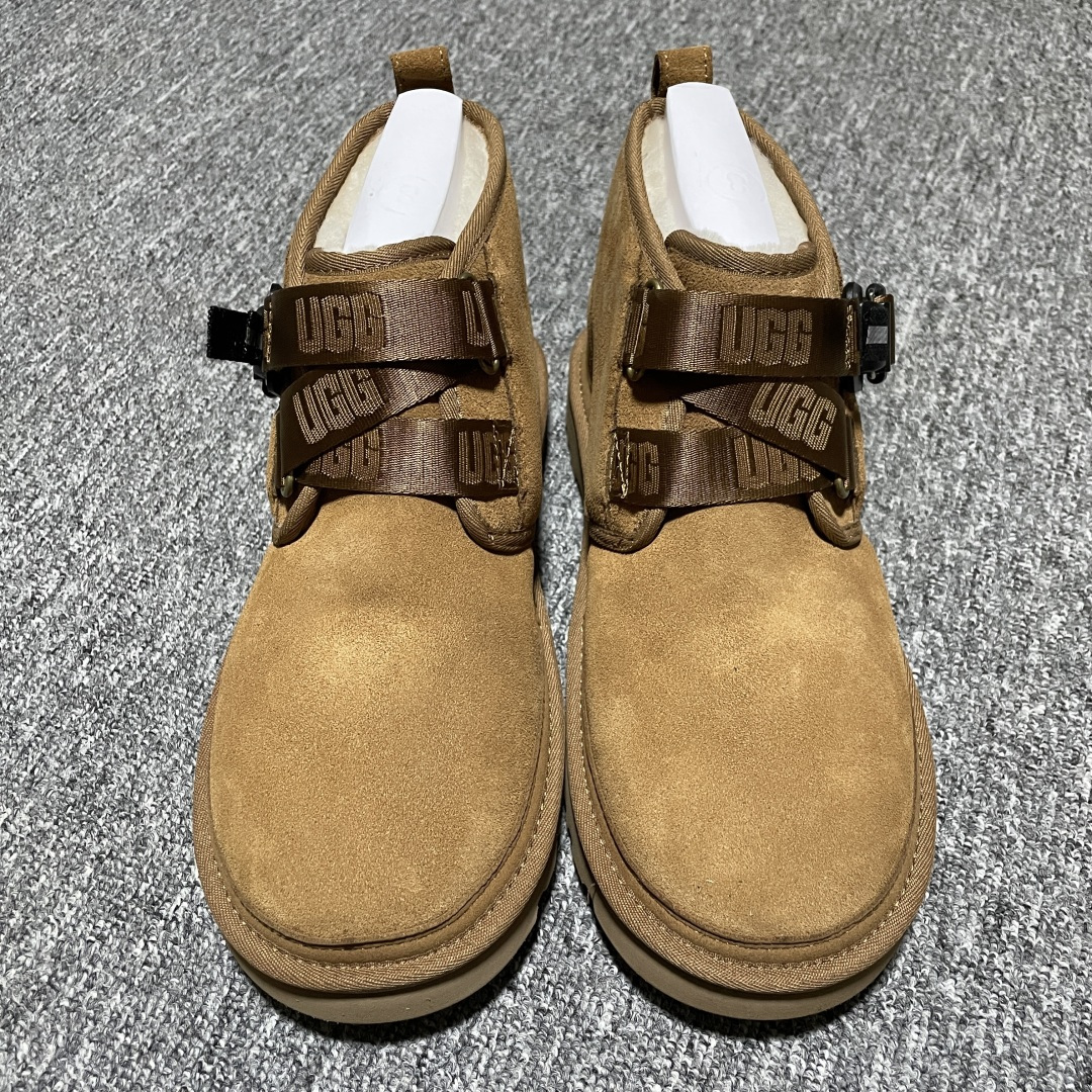 平台外贸专供 UGG Neumel 男士雪地靴 1130720 外贸平台充Z 高端零售专供品质 十年品牌制鞋代工厂生产线出品 注重每一处细节 隆丰A级真羊皮毛一体 完全遵循ZP工艺流程打造 尺码：39 40 41 42 43 44 45-选品中心