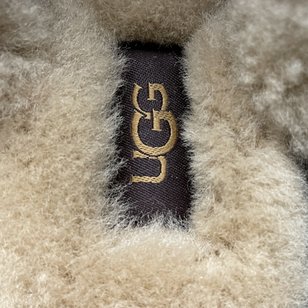 图片[8]-平台外贸专供 UGG 女子蝴蝶结半拖拖鞋 1158266 十年品牌制鞋代工厂生产线出品 注重每一处细节 隆丰A级真羊皮毛一体 完全遵循ZP工艺流程打造 尺码：35 36 37 38 39 40-选品中心