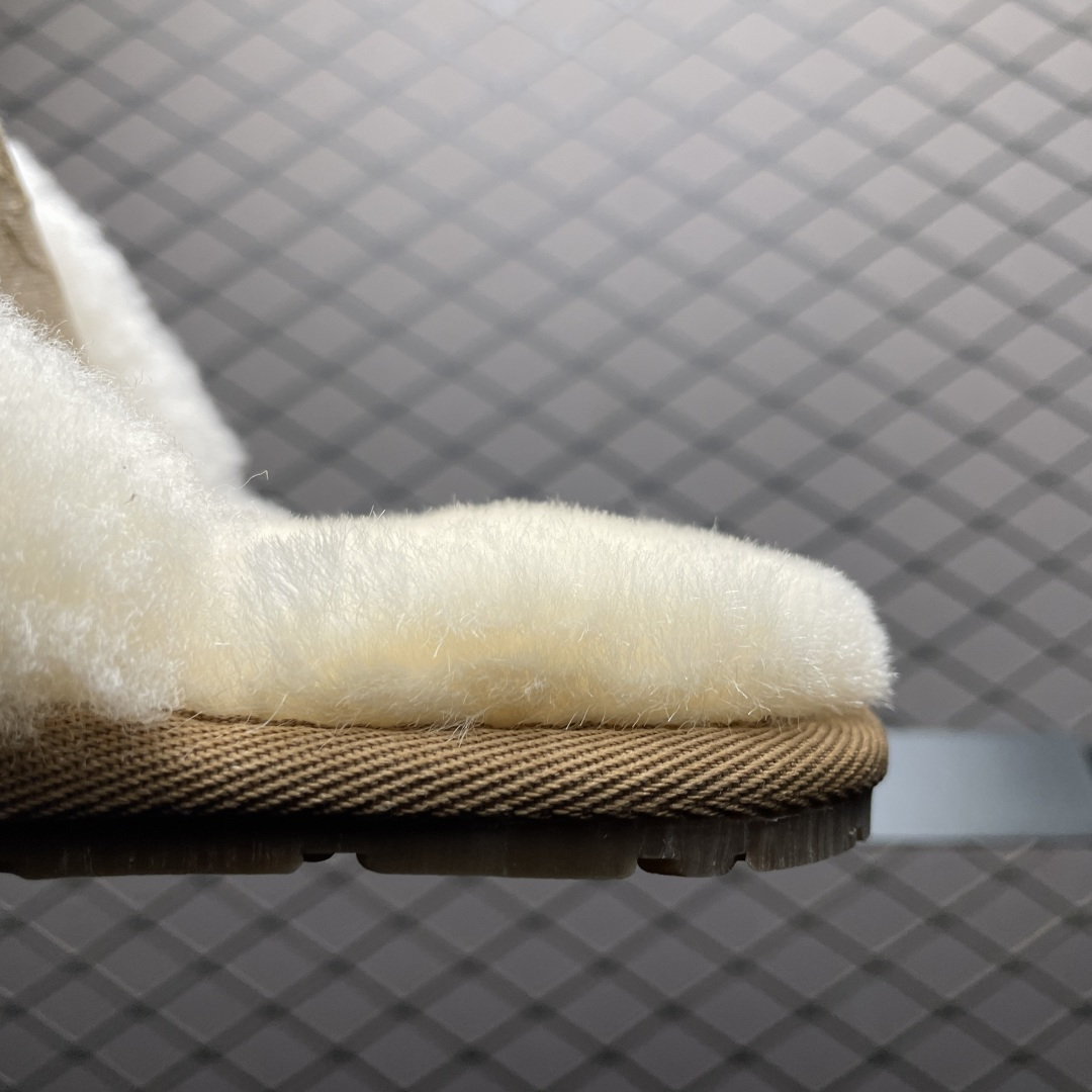 图片[4]-平台外贸专供 UGG 女子蝴蝶结半拖拖鞋 1158266 十年品牌制鞋代工厂生产线出品 注重每一处细节 隆丰A级真羊皮毛一体 完全遵循ZP工艺流程打造 尺码：35 36 37 38 39 40-选品中心