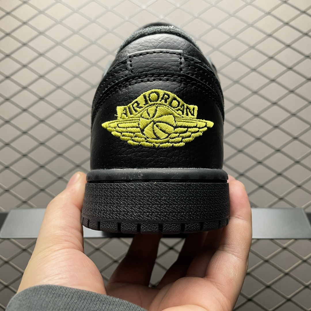 图片[2]-Air Jordan 1 Low AJ1乔1低帮 IM6568-010 目前市售最高品质出货 原鞋开发 平台订单专用代工流水线打造 一眼公司货既视感 尺码：40 40.5 41 42 42.5 43 44 44.5 45 46-选品中心