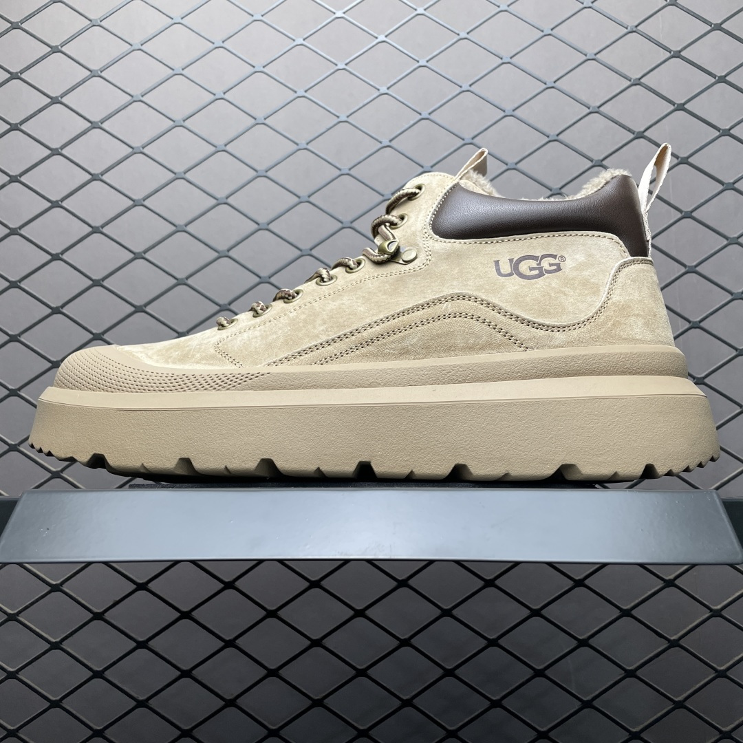 UGG 客制款 中帮男士休闲鞋雪地靴马丁靴系列 U6339M 广东大厂品质 秋冬新款 时尚潮流搭配 面料釆用意大利进口磨砂牛皮 全鞋真牛皮材料 大底到五金都是代工厂原材料制作 日常随意搭配 型男必备 尺码：39 40 41 42 43 44-选品中心