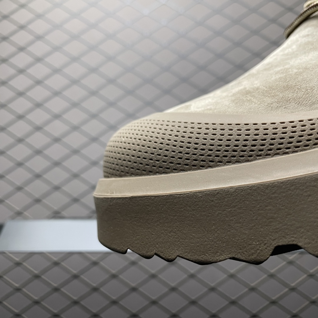 图片[6]-UGG 客制款 中帮男士休闲鞋雪地靴马丁靴系列 U6335M 广东大厂品质 秋冬新款 时尚潮流搭配 面料釆用意大利进口磨砂牛皮 全鞋真牛皮材料 大底到五金都是代工厂原材料制作 日常随意搭配 型男必备 尺码：38 39 40 41 42 43 44-选品中心