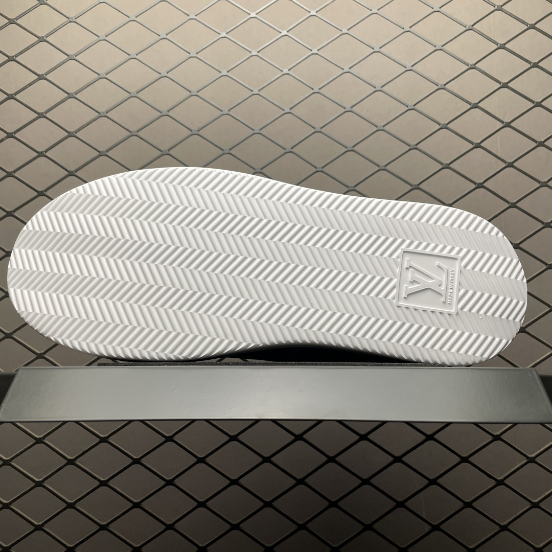 图片[5]-Louis Vuitton LV 路易威登 Beverly Hills 低帮休闲板鞋 海淘代购同渠道品质 高端零售 外贸充正专供 原版购入开发 ZP级全套包装 完美楦型 正确卡色 大底TPU 质感媲美原版 细节与原版一致 请注意区分市面通货材 尺码：38 39 40 41 42 43 44 45 46-选品中心