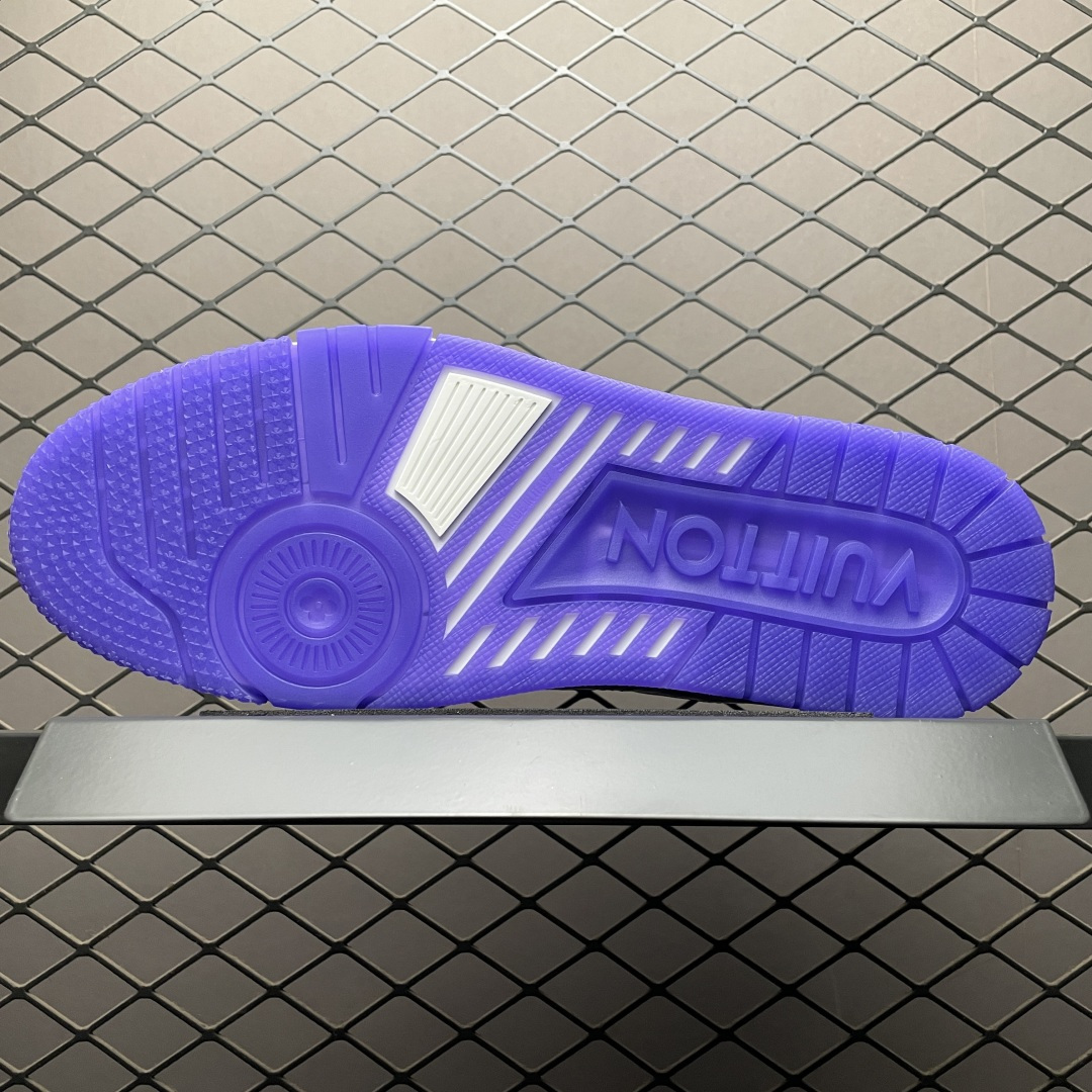 图片[5]-Louis Vuitton 路易威登 LV Trainer 低帮休闲板鞋 海淘代购同渠道品质 高端零售 外贸充正专供 原版购入开发 ZP级全套包装 完美楦型 正确卡色 大底TPU 质感媲美原版 细节与原版一致 请注意区分市面通货材 尺码：38 39 40 41 42 43 44 45 46-选品中心
