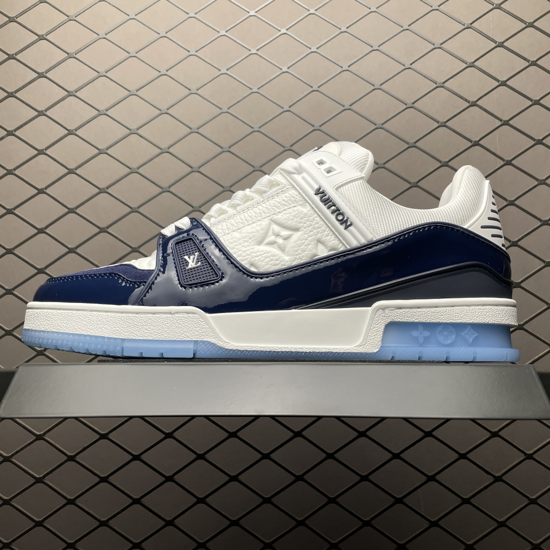 Louis Vuitton 路易威登 LV Trainer 低帮休闲板鞋 海淘代购同渠道品质 高端零售 外贸充正专供 原版购入开发 ZP级全套包装 完美楦型 正确卡色 大底TPU 质感媲美原版 细节与原版一致 请注意区分市面通货材 尺码：38 39 40 41 42 43 44 45 46-选品中心