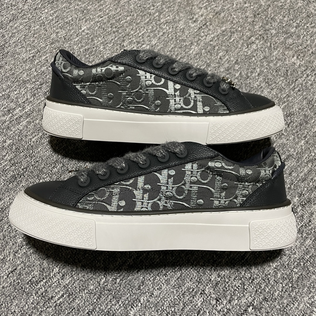 图片[2]-Dior 迪奥 B33 低帮休闲运动鞋 海淘代购同渠道品质 高端零售 外贸充正专供 原版购入开发 ZP级全套包装 完美楦型 正确卡色 质感媲美原版 细节与原版一致 请注意区分市面通货材 尺码：39 40 41 42 43 44 45 46-选品中心