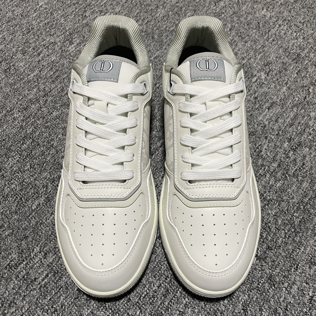 Dior 迪奥 B27低帮休闲板鞋 海淘代购同渠道品质 高端零售 外贸充正专供 原版购入开发 ZP级全套包装 完美楦型 正确卡色 大底TPU 质感媲美原版 细节与原版一致 请注意区分市面通货材 尺码：38 39 40 41 42 43 44 45 46-选品中心