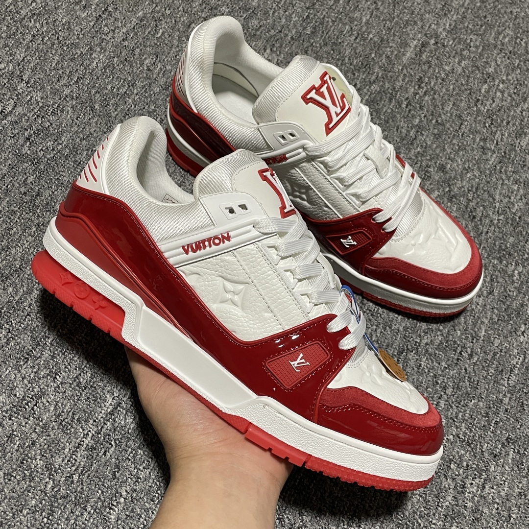 图片[6]-Louis Vuitton 路易威登 LV Trainer 低帮休闲板鞋 海淘代购同渠道品质 高端零售 外贸充正专供 原版购入开发 ZP级全套包装 完美楦型 正确卡色 大底TPU 质感媲美原版 细节与原版一致 请注意区分市面通货材 尺码：38 39 40 41 42 43 44 45 46-选品中心