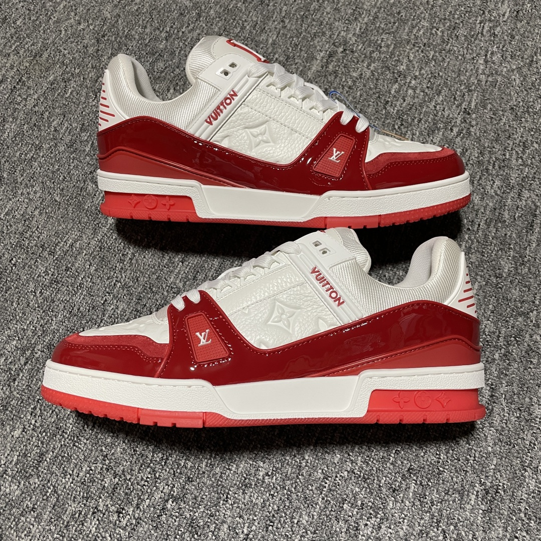 图片[5]-Louis Vuitton 路易威登 LV Trainer 低帮休闲板鞋 海淘代购同渠道品质 高端零售 外贸充正专供 原版购入开发 ZP级全套包装 完美楦型 正确卡色 大底TPU 质感媲美原版 细节与原版一致 请注意区分市面通货材 尺码：38 39 40 41 42 43 44 45 46-选品中心