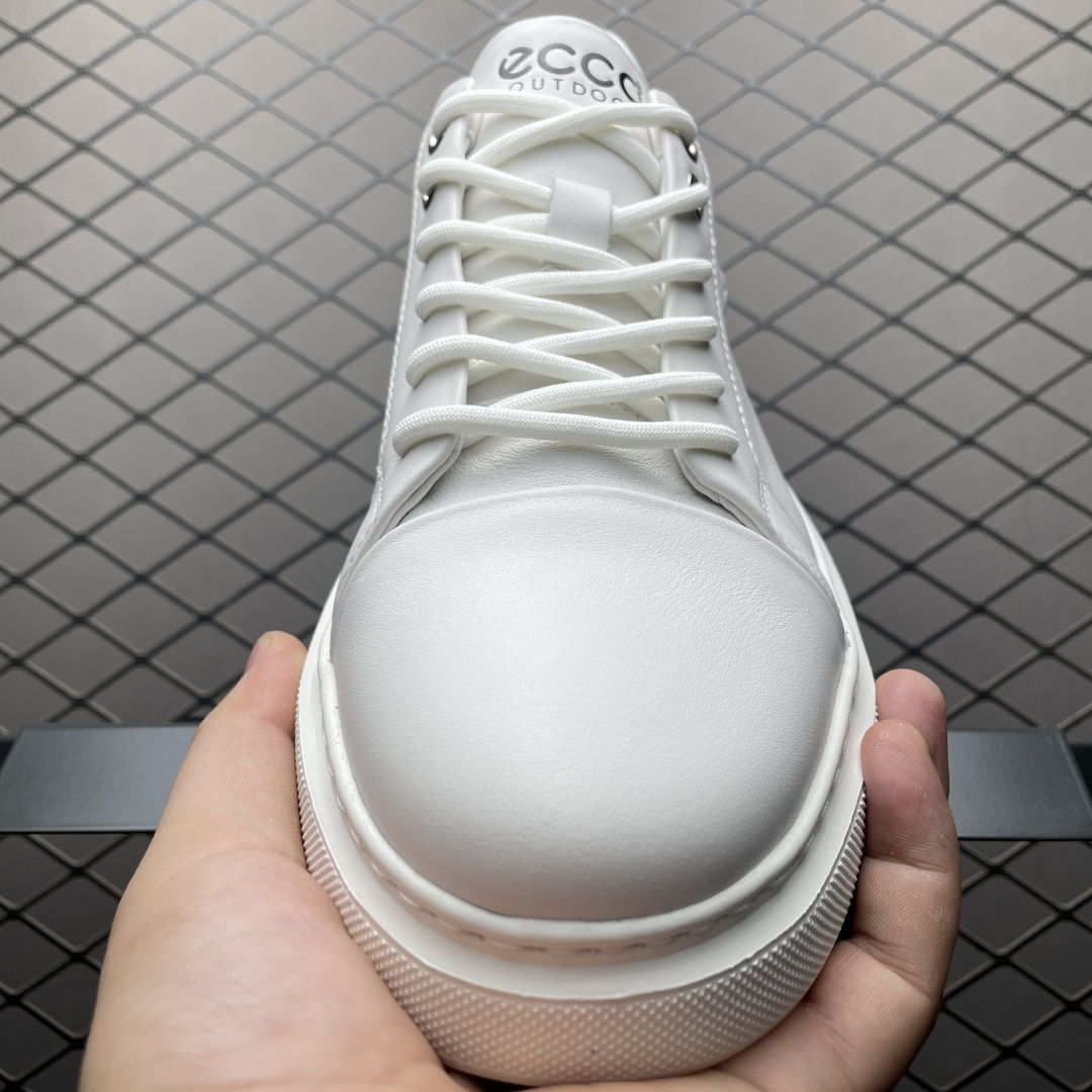图片[9]-ECCO 爱步 柔酷7号系列 经典百搭低帮板鞋 470364 鞋面采用臻选牛皮 质感丰富，脚感柔软舒适 鞋面设有GORE-TEX防水薄膜 给你贴心防水保护 简约系带 贴合脚型 橡胶鞋底 轻盈柔韧，防滑耐磨 舒适耐穿 随享出行 休闲百搭 简约利落 尺码：38 39 40 41 42 43 44（皮鞋码）-选品中心