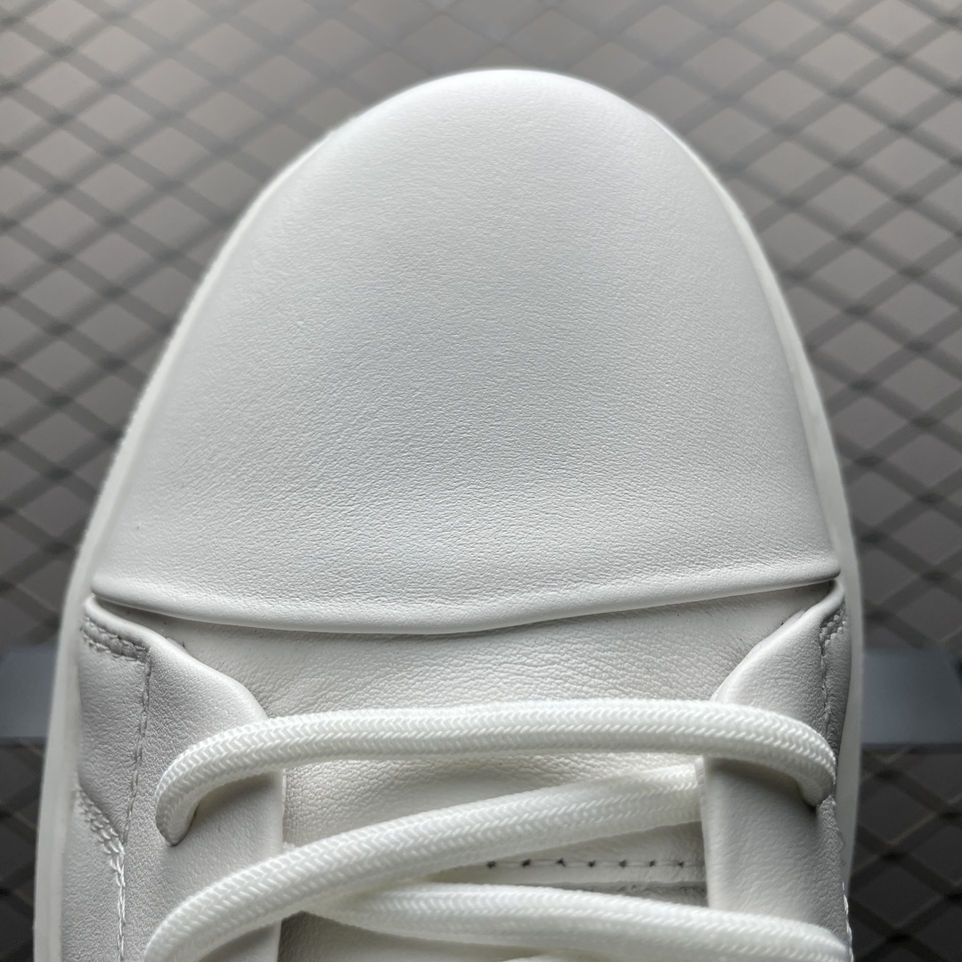 图片[7]-ECCO 爱步 柔酷7号系列 经典百搭低帮板鞋 470364 鞋面采用臻选牛皮 质感丰富，脚感柔软舒适 鞋面设有GORE-TEX防水薄膜 给你贴心防水保护 简约系带 贴合脚型 橡胶鞋底 轻盈柔韧，防滑耐磨 舒适耐穿 随享出行 休闲百搭 简约利落 尺码：38 39 40 41 42 43 44（皮鞋码）-选品中心