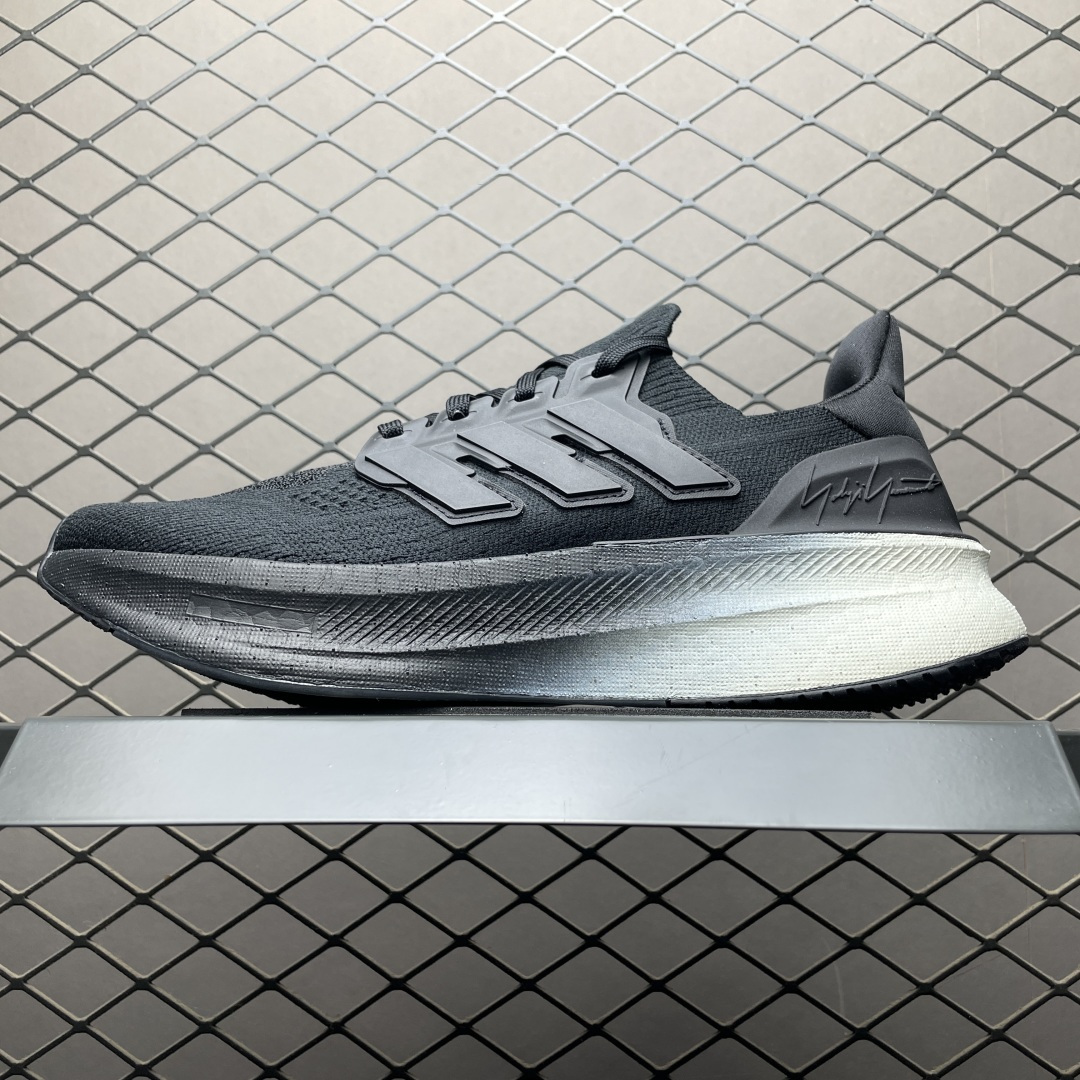 Y-3 x AD 阿迪 Ultra Boost 5 山本耀司联名款超弹力爆米花中底休闲跑步鞋 JR6647 尺码：36 36.5 37 38 38.5 39 40 40.5 41 42 42.5 43 44 44.5 45 46 46.5 47 48-选品中心