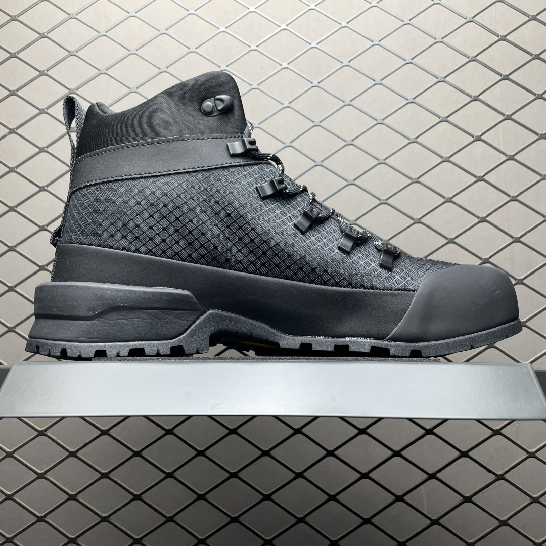 图片[3]-The North Face 北面 Soukuu Glenclyffe 防滑耐磨 户外登山鞋越野徒步鞋 鞋底采用Vibram黄金大底 专门为鞋底设计的橡胶以出色的耐磨性 良好的防滑性或得不少户外运动爱好者的喜爱 尺码：40 41 42 43 44 45-选品中心