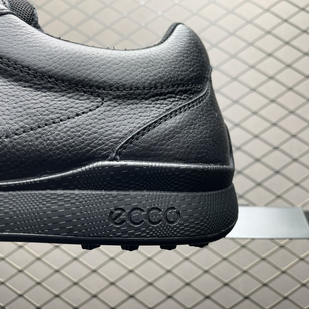 图片[4]-ECCO 爱步 低帮休闲板鞋 131654 采用臻选牛皮 质感丰富，脚感柔软舒适 橡胶鞋底 轻盈柔韧，防滑耐磨 舒适耐穿 随享出行 休闲百搭 简约利落 尺码：39 40 41 42 43 44 45（皮鞋码）-选品中心