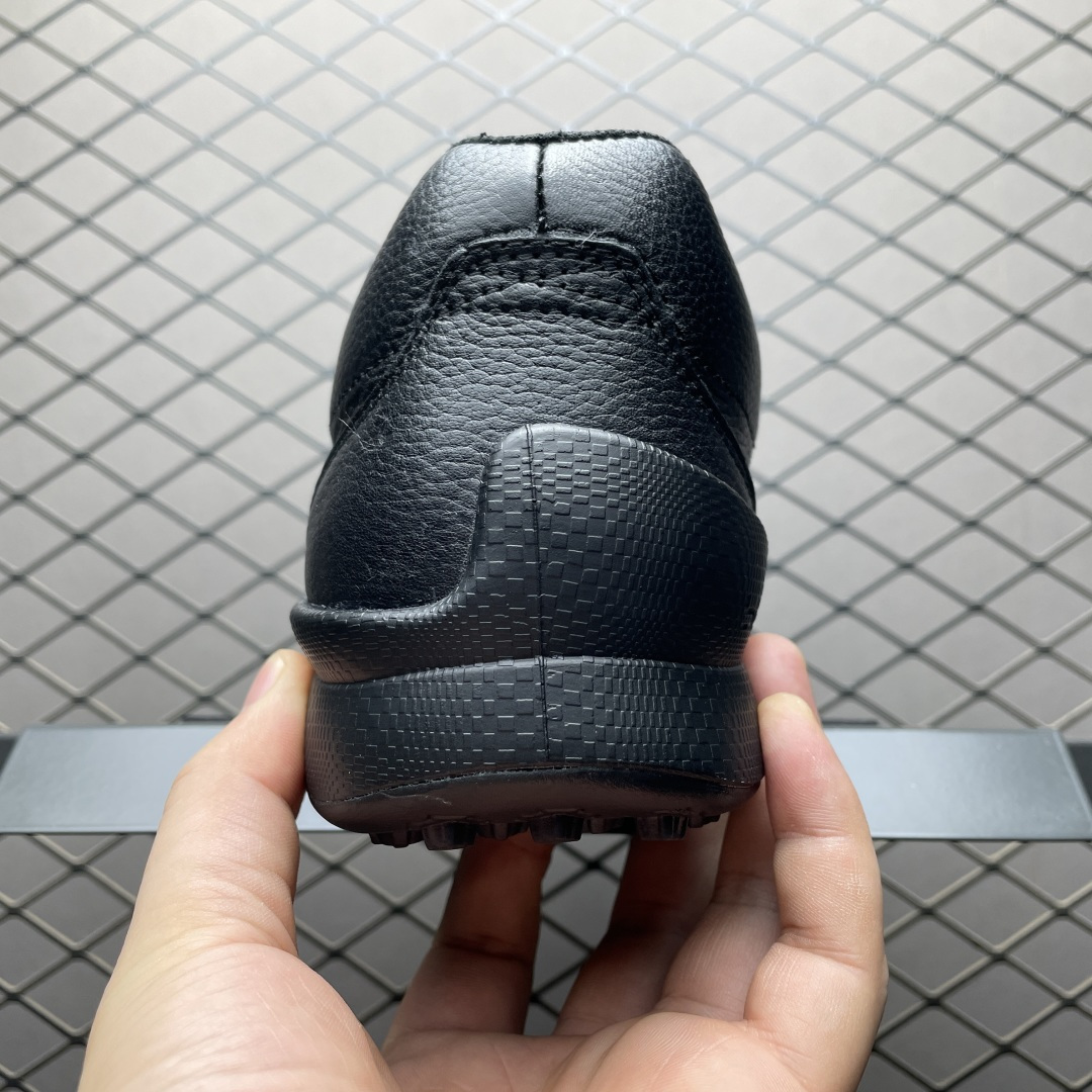 图片[2]-ECCO 爱步 低帮休闲板鞋 131654 采用臻选牛皮 质感丰富，脚感柔软舒适 橡胶鞋底 轻盈柔韧，防滑耐磨 舒适耐穿 随享出行 休闲百搭 简约利落 尺码：39 40 41 42 43 44 45（皮鞋码）-选品中心