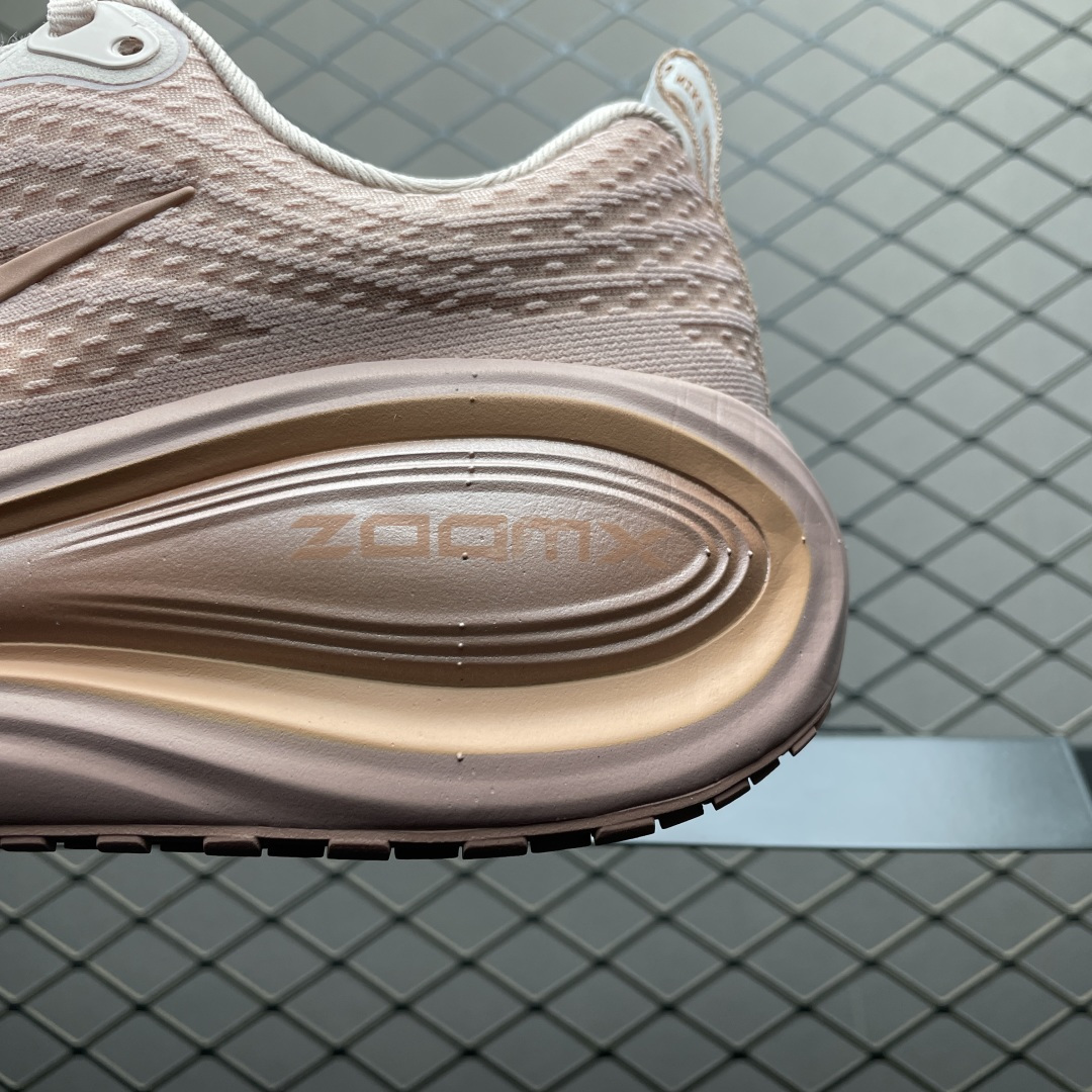 图片[4]-NK Vomero Plus 网面透气跑步鞋 HV8154-602 尺码：35.5 36 36.5 37.5 38 38.5 39 40 40.5 41 42-选品中心