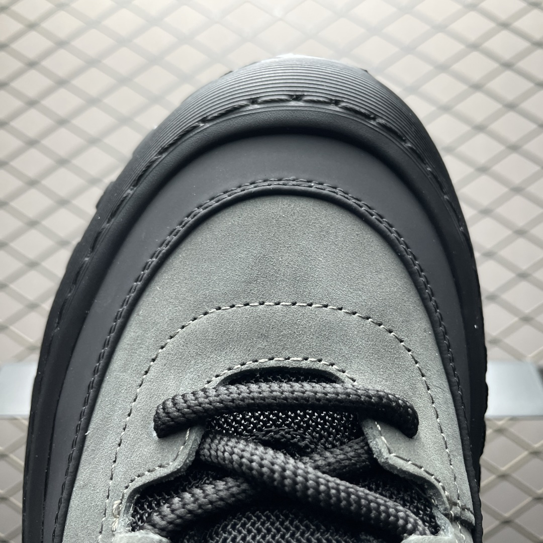 图片[7]-ECCO 爱步 男款新款运动登山鞋 635130 轻盈减震牛皮耐磨户外跑鞋 越野系列 甄选优质牛皮革搭配纺织衬里 防污透气，户外无忧 无惧旷野 提供出色的能量回弹和缓震支撑 长距离不累脚 驰骋百公里 直接注塑工艺连接鞋面与鞋底 一体成型，合脚稳固 贴合舒适 预防前冲 橡胶外底多地形适应，抓地耐磨 为每一次徒步提供稳定支撑 动态平衡 无惧陡坡 简约设计 穿型入野 尺码：38 39 40 41 42 43 皮鞋码-选品中心