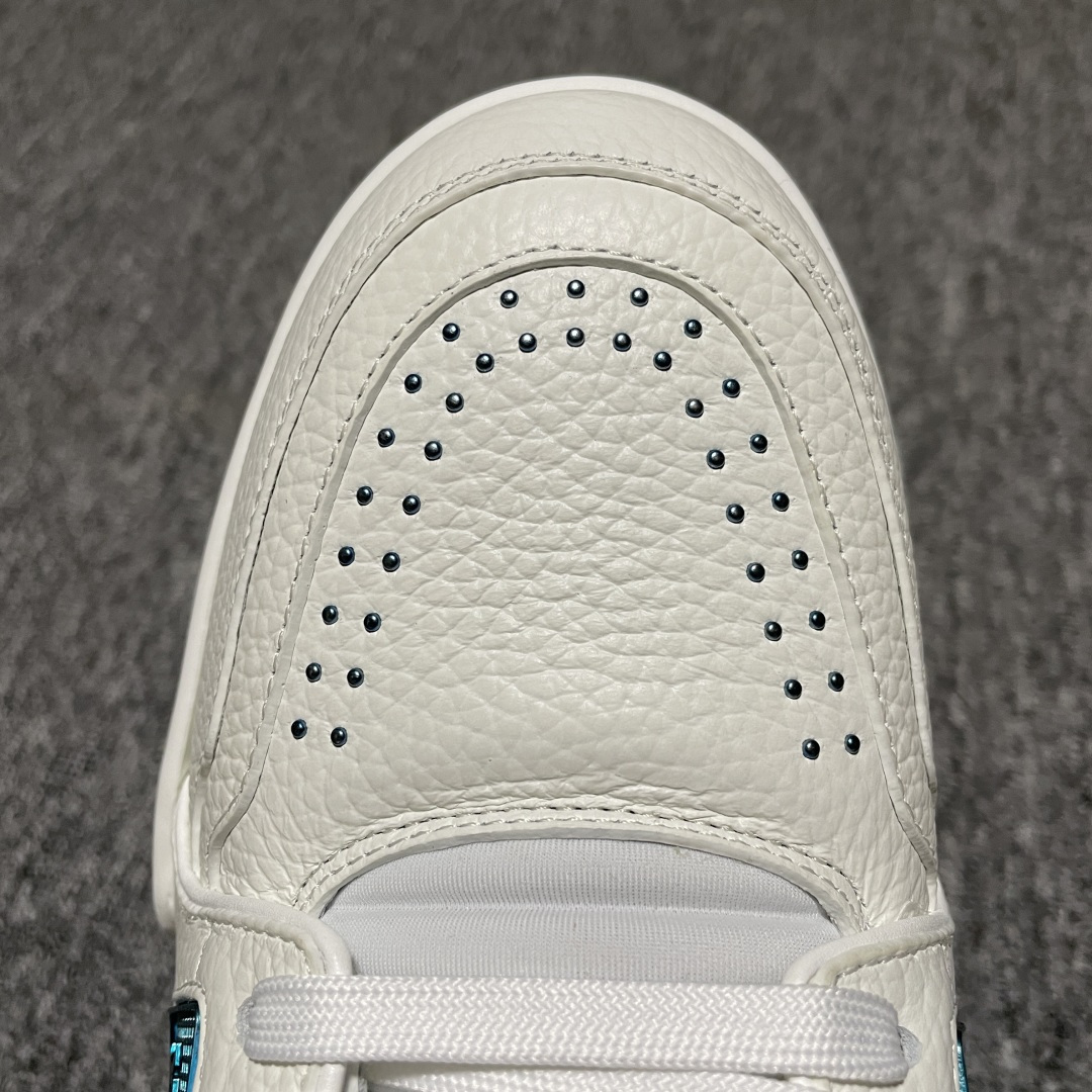 图片[7]-Louis Vuitton 路易威登 LV Trainer 低帮休闲板鞋 海淘代购同渠道品质 高端零售 外贸充正专供 原版购入开发 ZP级全套包装 完美楦型 正确卡色 大底TPU 质感媲美原版 细节与原版一致 请注意区分市面通货材 尺码：38 39 40 41 42 43 44 45 46-选品中心