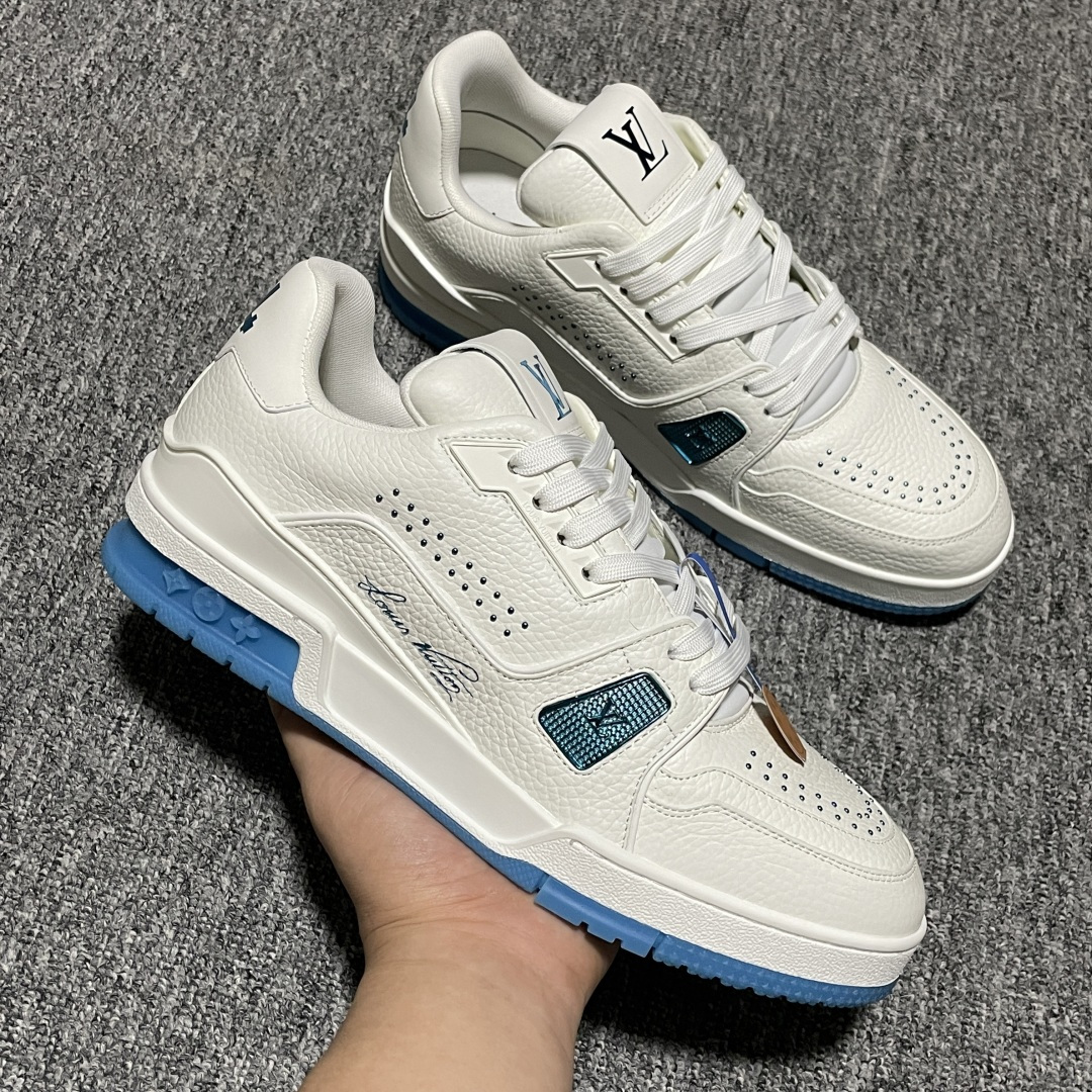 图片[6]-Louis Vuitton 路易威登 LV Trainer 低帮休闲板鞋 海淘代购同渠道品质 高端零售 外贸充正专供 原版购入开发 ZP级全套包装 完美楦型 正确卡色 大底TPU 质感媲美原版 细节与原版一致 请注意区分市面通货材 尺码：38 39 40 41 42 43 44 45 46-选品中心