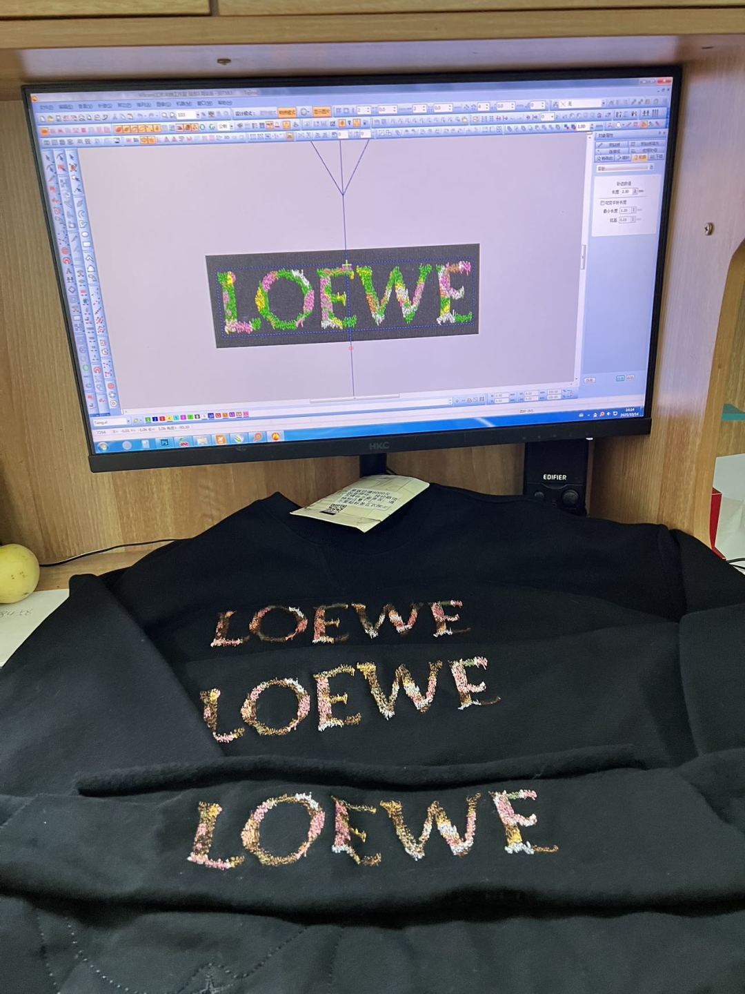 图片[7]-S# Loewe 罗意威 炫彩刺绣圆领卫衣 真正原版购入开发 高端零售专供 品质保证 100%放心出街 尺码：S M L-选品中心