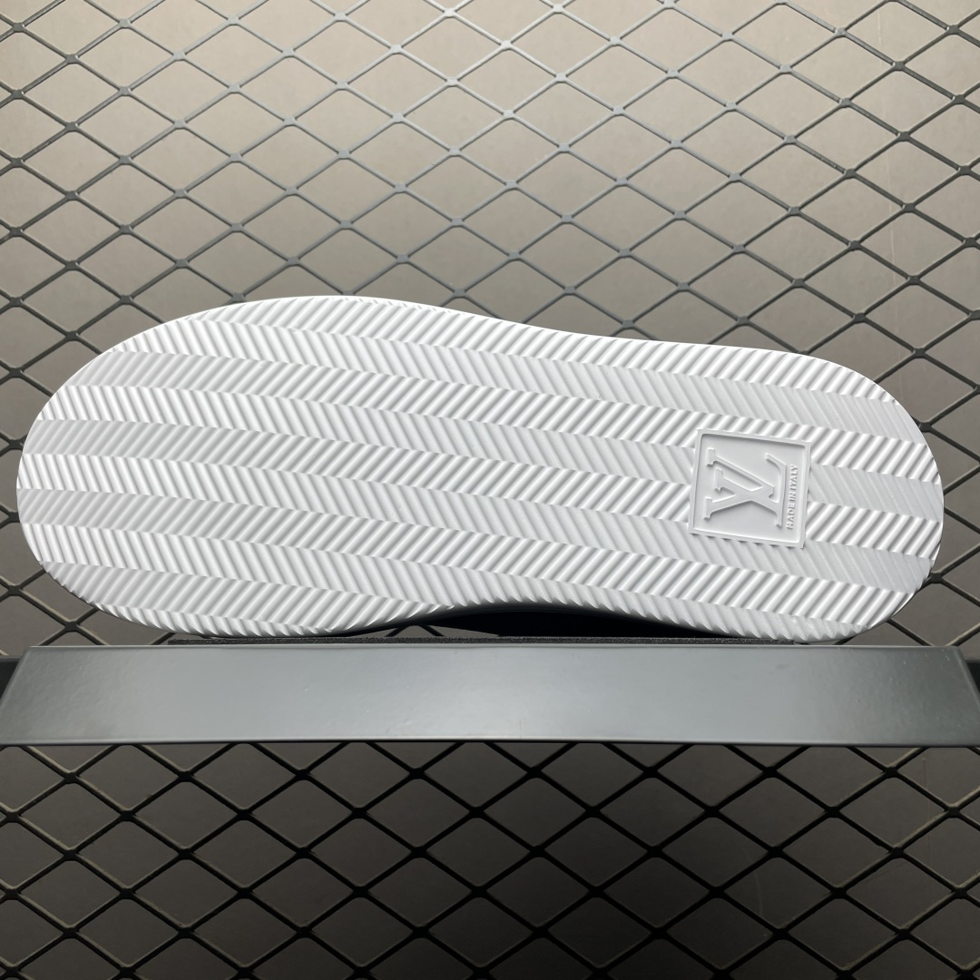 图片[5]-Louis Vuitton LV 路易威登 Beverly Hills 低帮休闲板鞋 海淘代购同渠道品质 高端零售 外贸充正专供 原版购入开发 ZP级全套包装 完美楦型 正确卡色 大底TPU 质感媲美原版 细节与原版一致 请注意区分市面通货材 尺码：38 39 40 41 42 43 44 45 46-选品中心