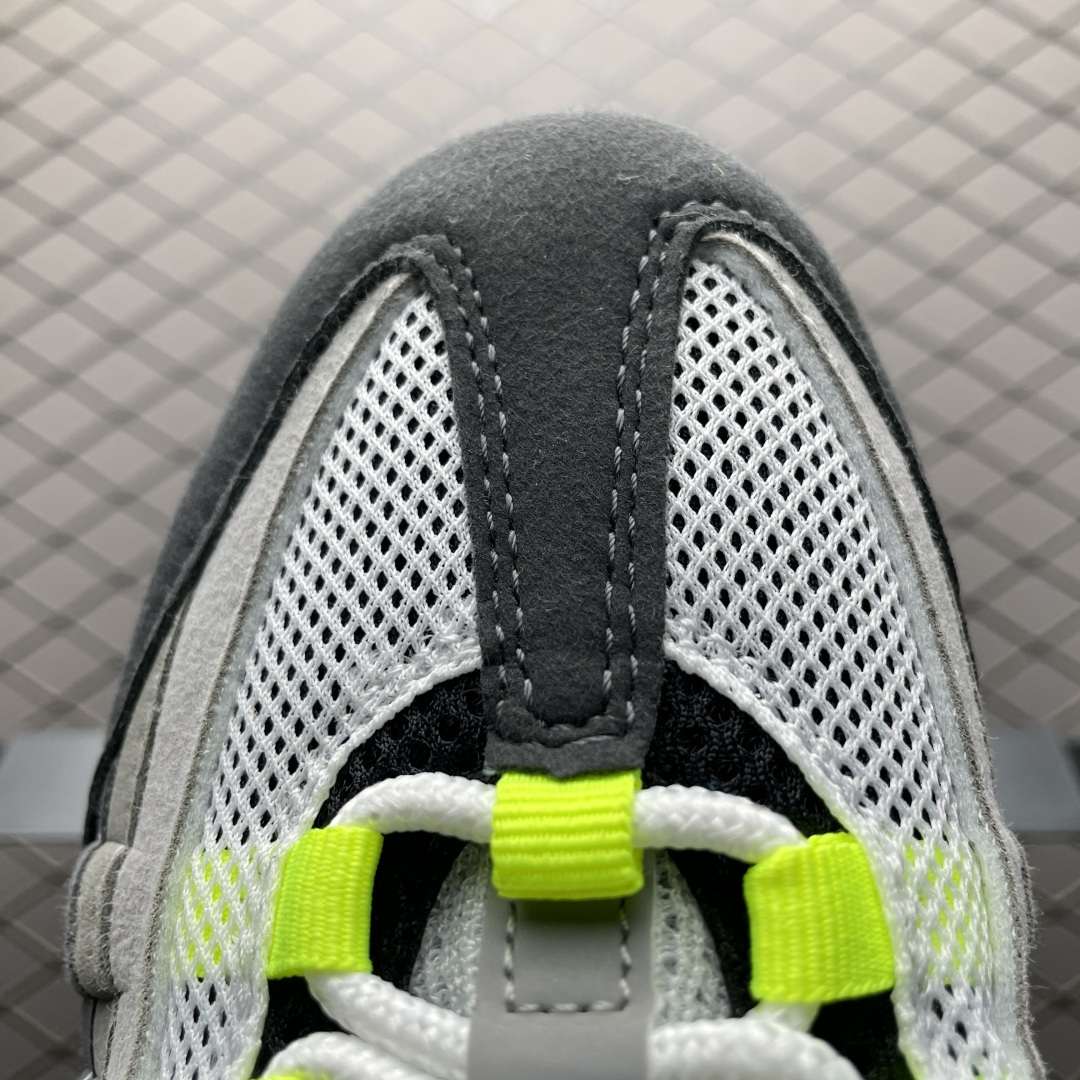 图片[7]-价格调整纯原版 NK Air Max 95 OG 低帮休闲运动板鞋 HM4740-001 高端零售外贸专供品质 25年官方新款全新私模大底 大气泡（区别官方老版气垫）尺码：36 37.5 38 38.5 39 40 40.5 41 42 42.5 43 44 44.5 45 46 47.5-选品中心