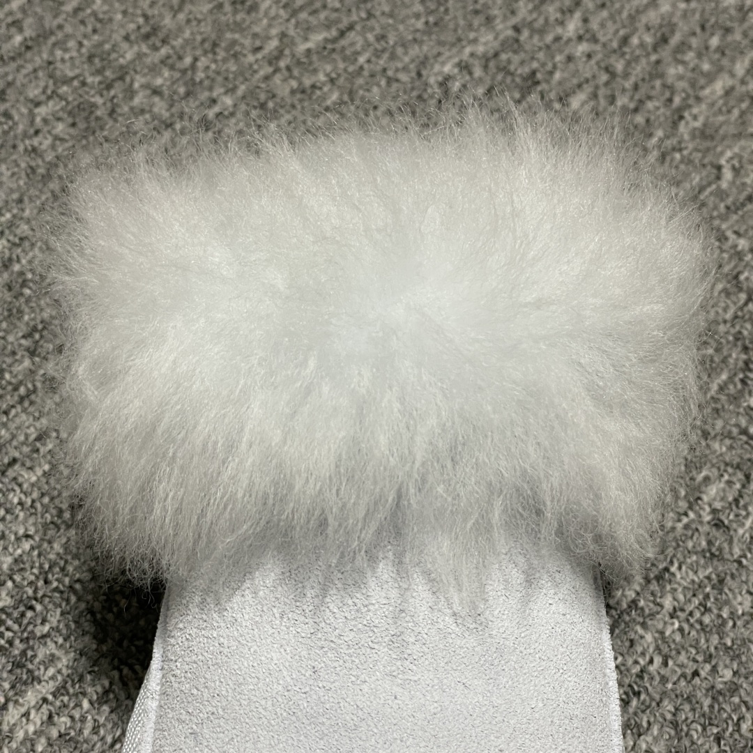 图片[9]-平台外贸专供 UGG 新款雪地靴 1173930 十年品牌制鞋代工厂生产线出品 注重每一处细节 隆丰A级真羊皮毛一体 完全遵循ZP工艺流程打造 尺码：35 36 37 38 39 40-选品中心