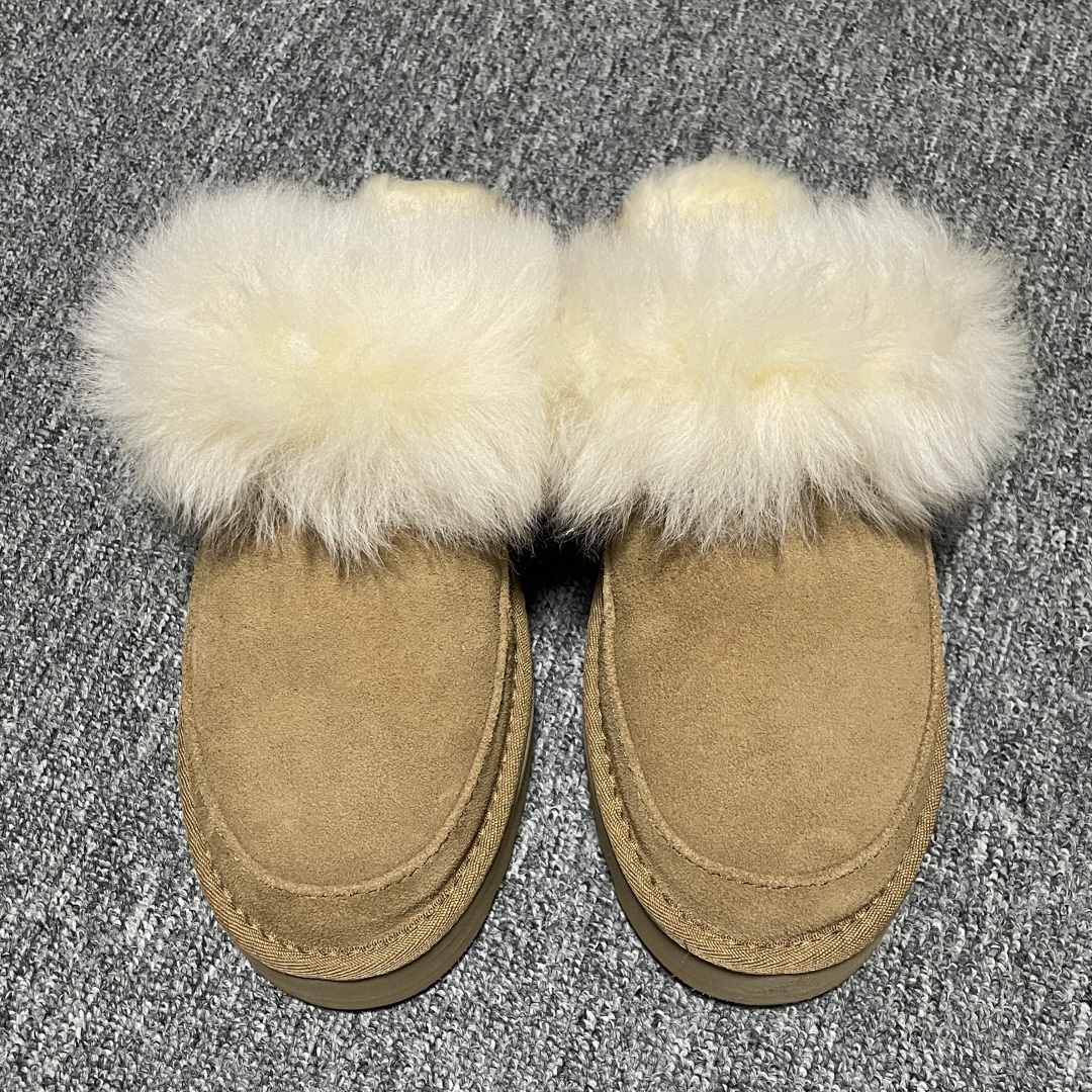 平台外贸专供 UGG 新款雪地靴 1173930 十年品牌制鞋代工厂生产线出品 注重每一处细节 隆丰A级真羊皮毛一体 完全遵循ZP工艺流程打造 尺码：35 36 37 38 39 40-选品中心