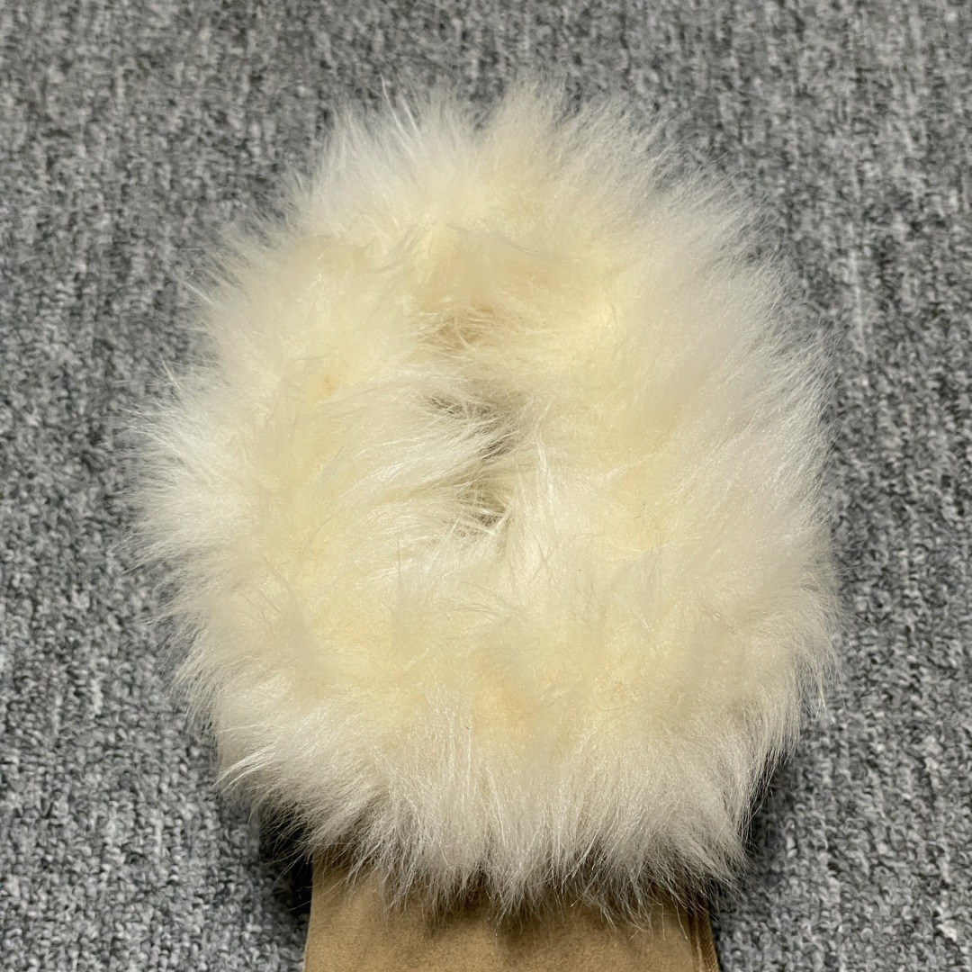 图片[9]-平台外贸专供 UGG 新款雪地靴 1173832 十年品牌制鞋代工厂生产线出品 注重每一处细节 隆丰A级真羊皮毛一体 完全遵循ZP工艺流程打造 尺码：35 36 37 38 39 40-选品中心