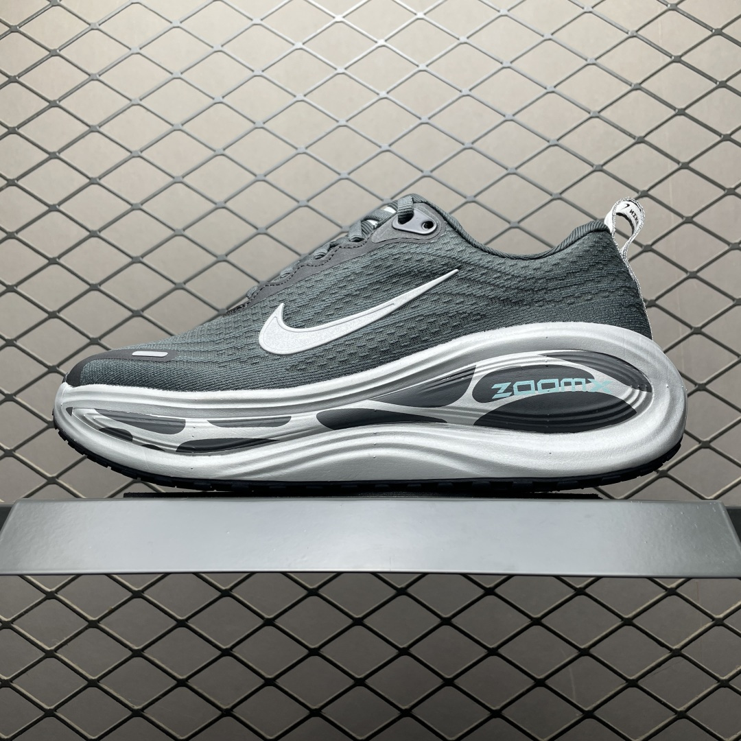 NK Vomero Plus 网面透气跑步鞋 IM6011-060 尺码：35.5 36 36.5 37.5 38 38.5 39 40 40.5 41 42 42.5 43 44 44.5 45 46-选品中心