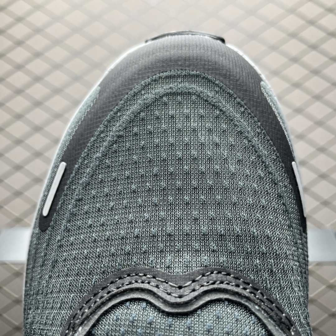 图片[7]-NK Vomero Plus 网面透气跑步鞋 IM6011-060 尺码：35.5 36 36.5 37.5 38 38.5 39 40 40.5 41 42 42.5 43 44 44.5 45 46-选品中心