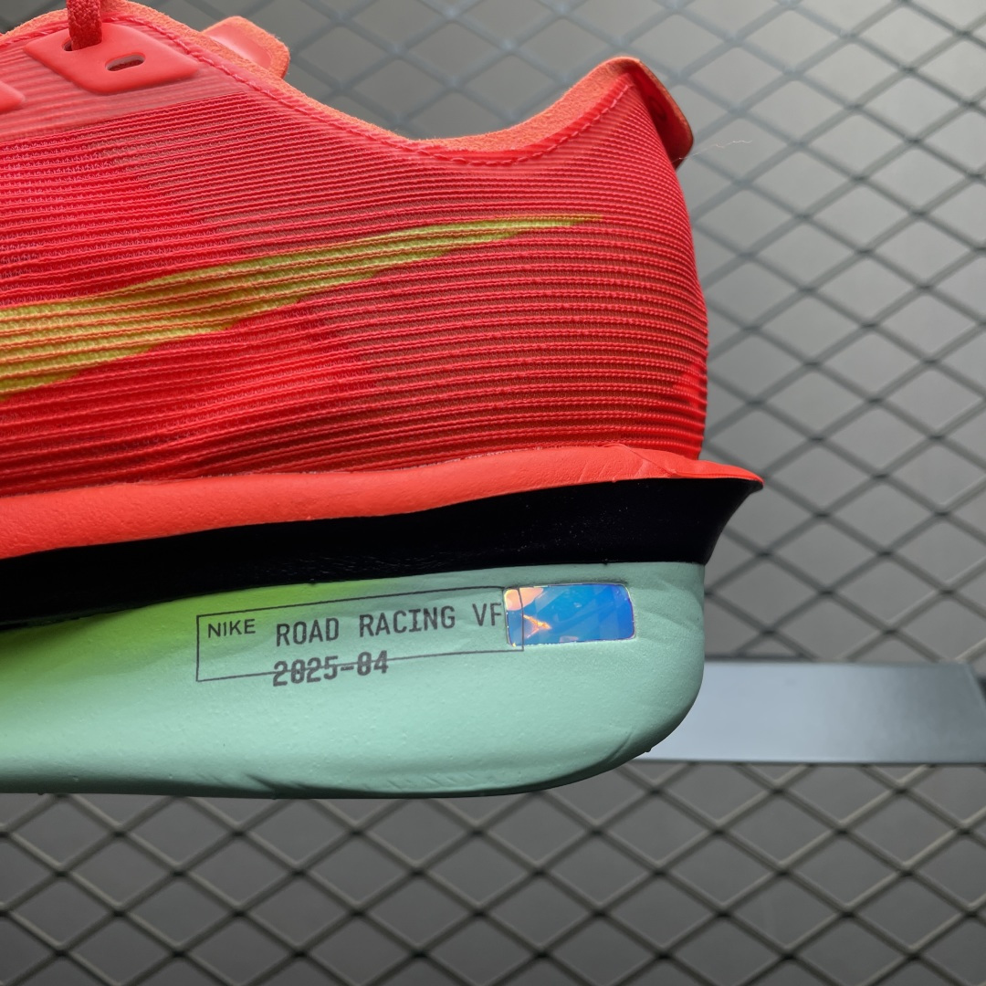图片[4]-纯原 NK Vaporfly Next%4 超轻网面跑步鞋 IB5698-100 最高品质 高端零售 外贸平台混卖专供品质 平台全新订单 私模开发 内置碳板 区别市面版本 尺码：36 37 37.5 38 38.5 39 40 40.5 41 42 42.5 43 44 44.5 45 46-选品中心