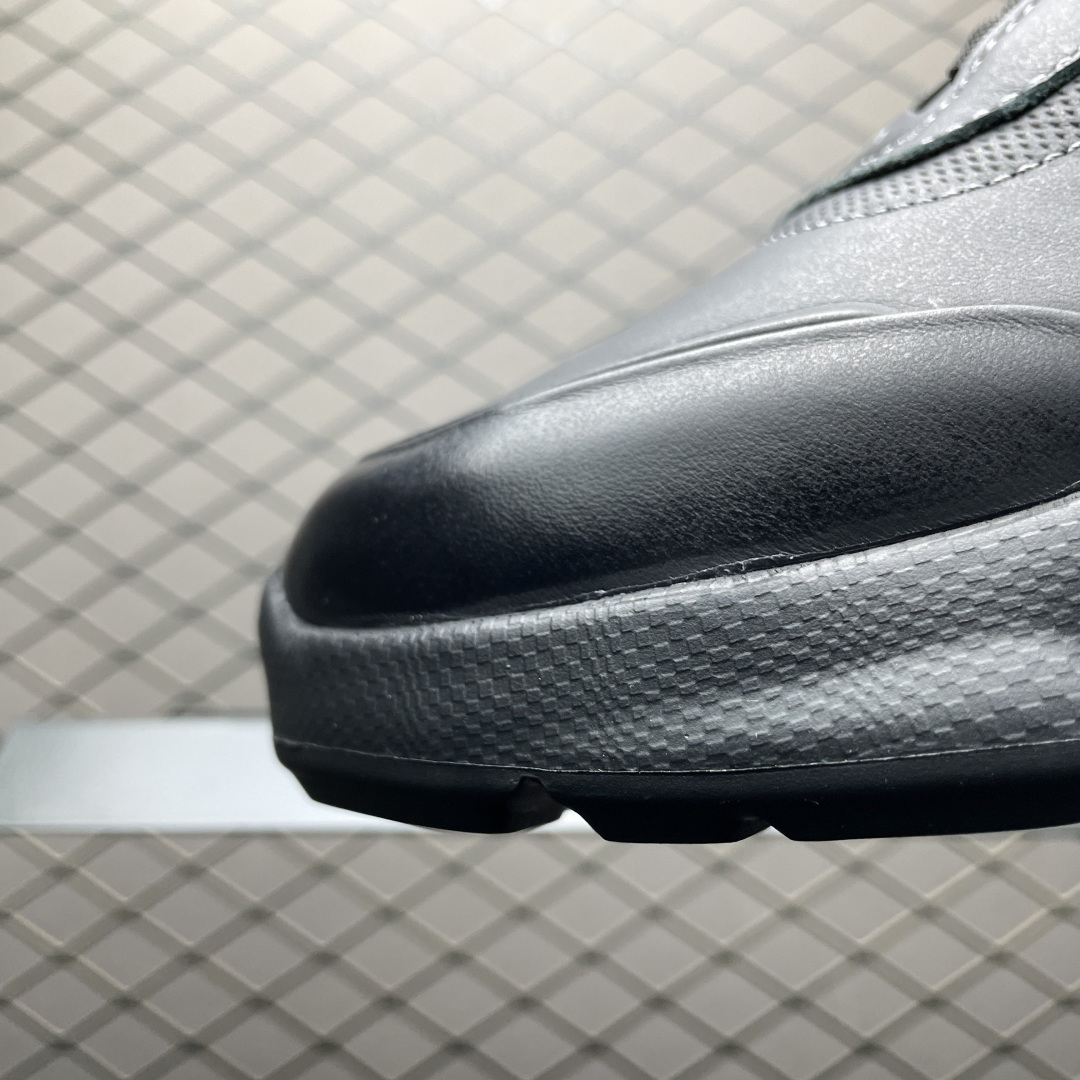 图片[6]-ECCO 爱步 男士真皮免系带百搭健身鞋 健步BIOM系列 800927 鞋面采用牛皮革面料 纹理自然 柔韧耐穿 自然律动科技，符合人体工学鞋楦 贴近足部天然形态 PHORENE中底提供出色的能量回弹和缓震体验 即使在低温环境下依然保持弹力和柔软度 直接注塑工艺连接鞋面与鞋底 一体成型，合脚稳固 全新的轻量发泡底材与直接注塑橡胶大底相结合 柔软舒适，轻量回弹，脚感更轻盈 尺码：38 39 40 41 42 43（皮鞋码）-选品中心