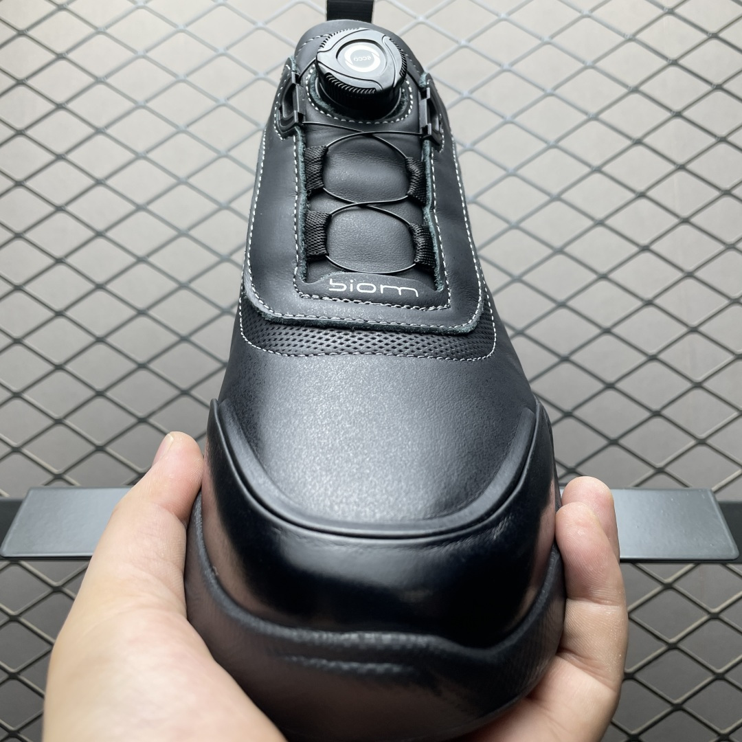 图片[9]-ECCO 爱步 男士真皮免系带百搭健身鞋 健步BIOM系列 800927 鞋面采用牛皮革面料 纹理自然 柔韧耐穿 自然律动科技，符合人体工学鞋楦 贴近足部天然形态 PHORENE中底提供出色的能量回弹和缓震体验 即使在低温环境下依然保持弹力和柔软度 直接注塑工艺连接鞋面与鞋底 一体成型，合脚稳固 全新的轻量发泡底材与直接注塑橡胶大底相结合 柔软舒适，轻量回弹，脚感更轻盈 尺码：38 39 40 41 42 43（皮鞋码）-选品中心