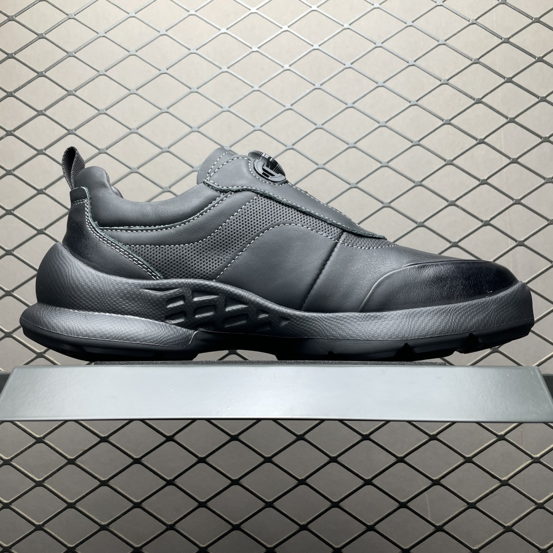 图片[3]-ECCO 爱步 男士真皮免系带百搭健身鞋 健步BIOM系列 800927 鞋面采用牛皮革面料 纹理自然 柔韧耐穿 自然律动科技，符合人体工学鞋楦 贴近足部天然形态 PHORENE中底提供出色的能量回弹和缓震体验 即使在低温环境下依然保持弹力和柔软度 直接注塑工艺连接鞋面与鞋底 一体成型，合脚稳固 全新的轻量发泡底材与直接注塑橡胶大底相结合 柔软舒适，轻量回弹，脚感更轻盈 尺码：38 39 40 41 42 43（皮鞋码）-选品中心