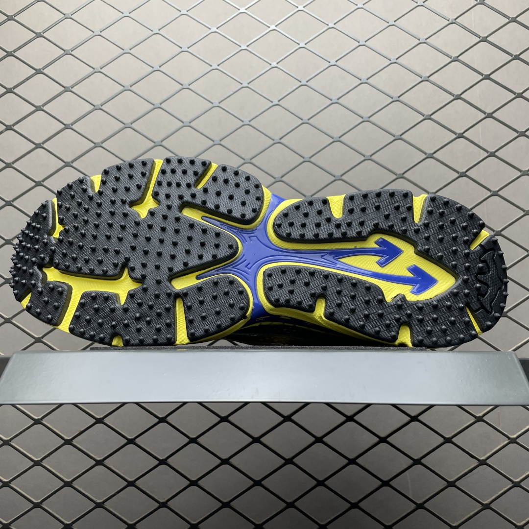 Off-White 低帮复古休闲鞋 采用高端的工艺盒，材质也各方面也是没有任何的对比性 尺码：36 37