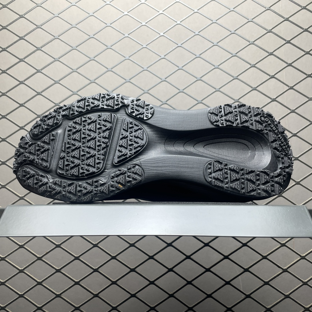 图片[5]-纯原版 NK Vomero 18 GTX V18 网面透气跑步鞋 HQ7001-001 高端零售专供品质 正确防水防污鞋面 独家私模 正确组合大底 区别其他一体大底 尺码： 35.5 36 36.5 37.5 38 38.5 39 40 40.5 41 42 42.5 43 44 44.5 45-选品中心