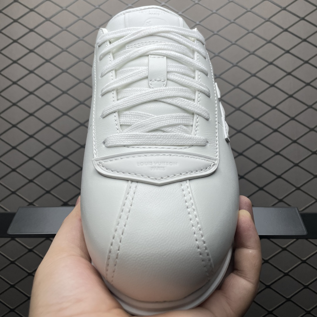 图片[9]-M版纯原 Nigo x Louis Vuitton 路易威登 LV Buttersoft 阿甘鞋 低帮休闲面包鞋 全新订单 高端零售外贸充正专供 原版购入开发 全鞋羊皮 牛皮鞋面 ZP级全套包装 完美楦型 正确卡色 大底TPU 质感媲美原版 细节与原版一致 请注意区分市面通货材 尺码：35 36 37 38 39 40 41 42 43 44 45 46 偏大一码-选品中心