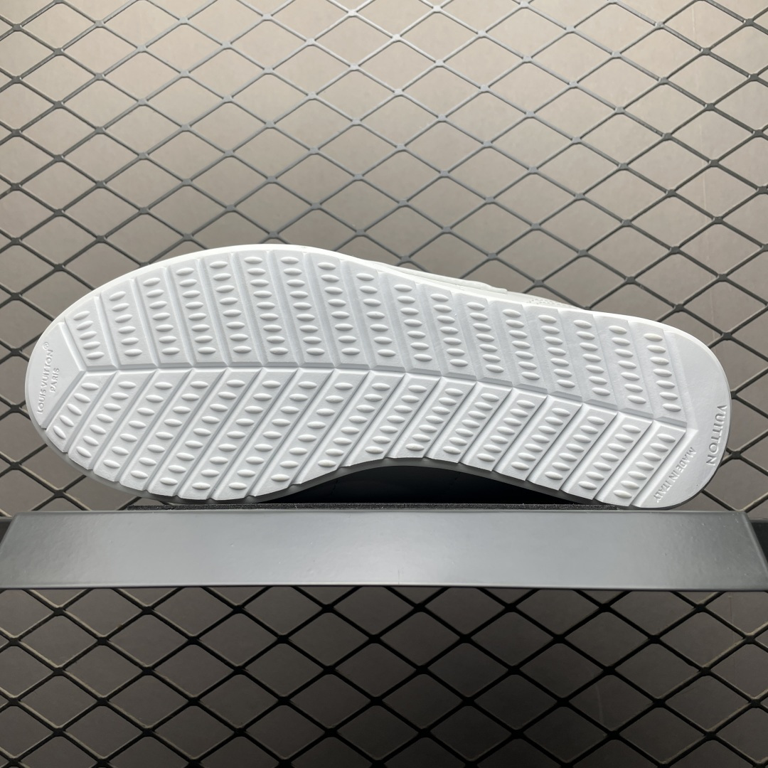 图片[5]-M版纯原 Nigo x Louis Vuitton 路易威登 LV Buttersoft 阿甘鞋 低帮休闲面包鞋 全新订单 高端零售外贸充正专供 原版购入开发 全鞋羊皮 牛皮鞋面 ZP级全套包装 完美楦型 正确卡色 大底TPU 质感媲美原版 细节与原版一致 请注意区分市面通货材 尺码：35 36 37 38 39 40 41 42 43 44 45 46 偏大一码-选品中心