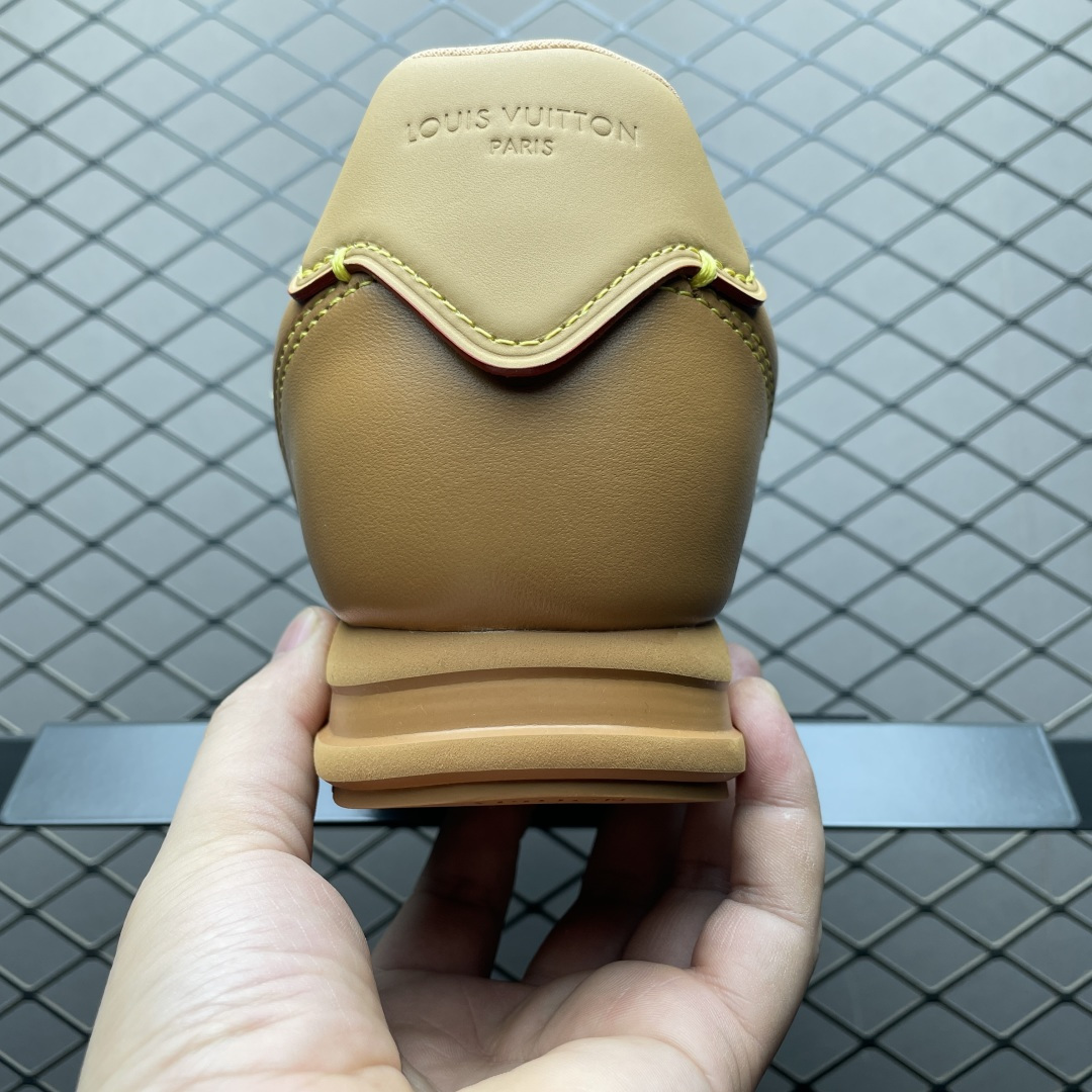 图片[2]-M版纯原 Nigo x Louis Vuitton 路易威登 LV Buttersoft 阿甘鞋 低帮休闲面包鞋 全新订单 高端零售外贸充正专供 原版购入开发 全鞋羊皮 牛皮鞋面 ZP级全套包装 完美楦型 正确卡色 大底TPU 质感媲美原版 细节与原版一致 请注意区分市面通货材 尺码：35 36 37 38 39 40 41 42 43 44 45 46 偏大一码-选品中心