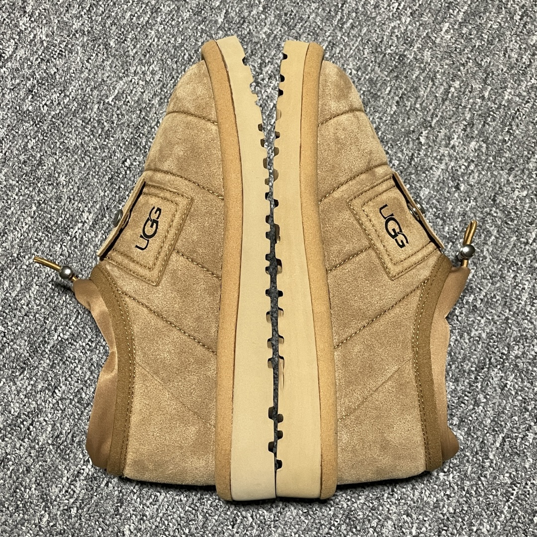 图片[2]-平台外贸专供 UGG 新款雪地靴 36329 十年品牌制鞋代工厂生产线出品 注重每一处细节 隆丰A级真羊皮毛一体 完全遵循ZP工艺流程打造 尺码：35 36 37 38 39 40-选品中心