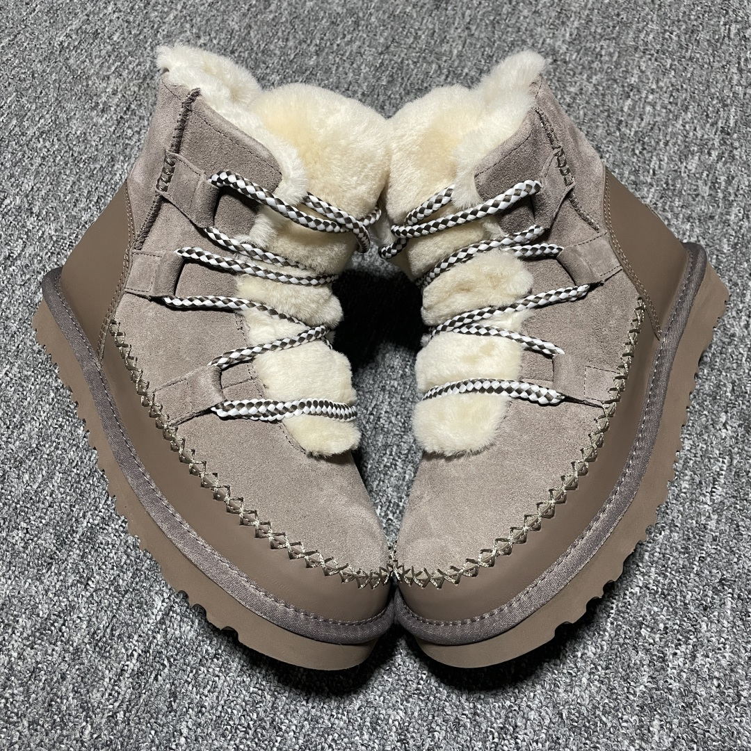 图片[2]-平台外贸专供 UGG 新款雪地靴 1174574 十年品牌制鞋代工厂生产线出品 注重每一处细节 隆丰A级真羊皮毛一体 完全遵循ZP工艺流程打造 尺码：35 36 37 38 39 40-选品中心