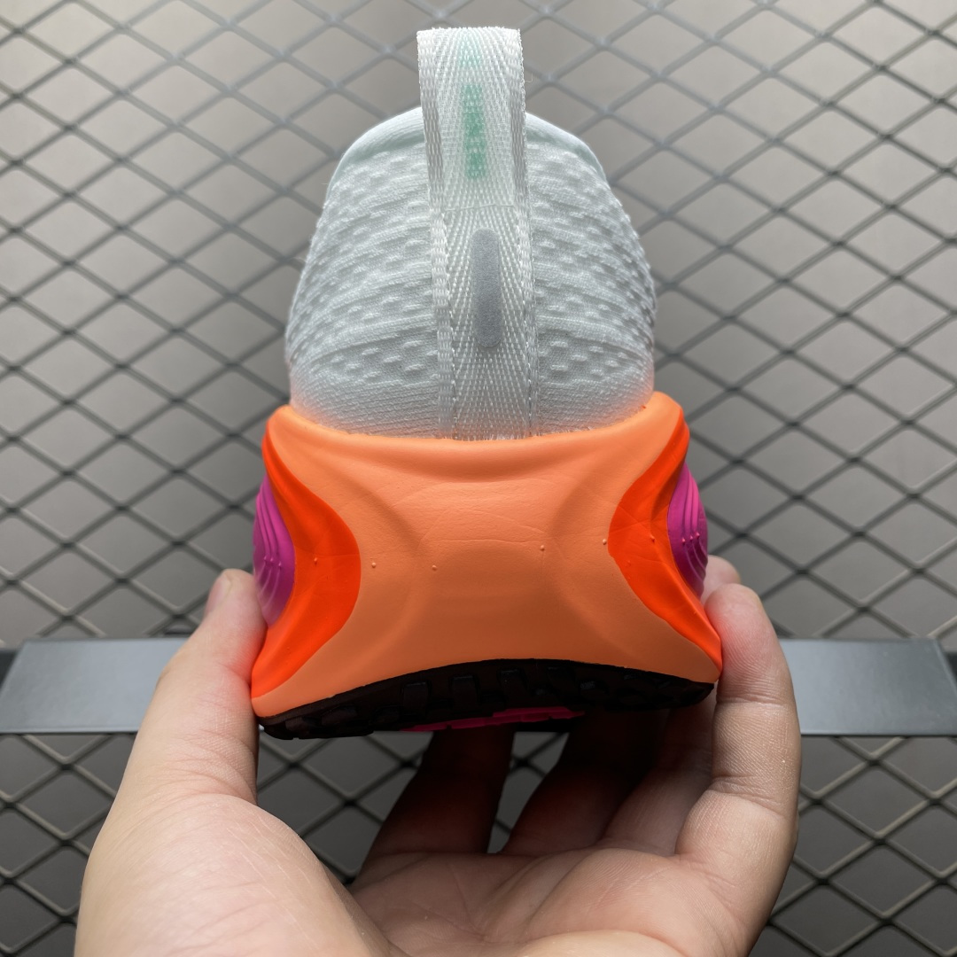 图片[2]-NK Vomero Plus 网面透气跑步鞋 HV8154-104 尺码：35.5 36 36.5 37.5 38 38.5 39 40 40.5 41 42 42.5 43 44 44.5 45 46-选品中心